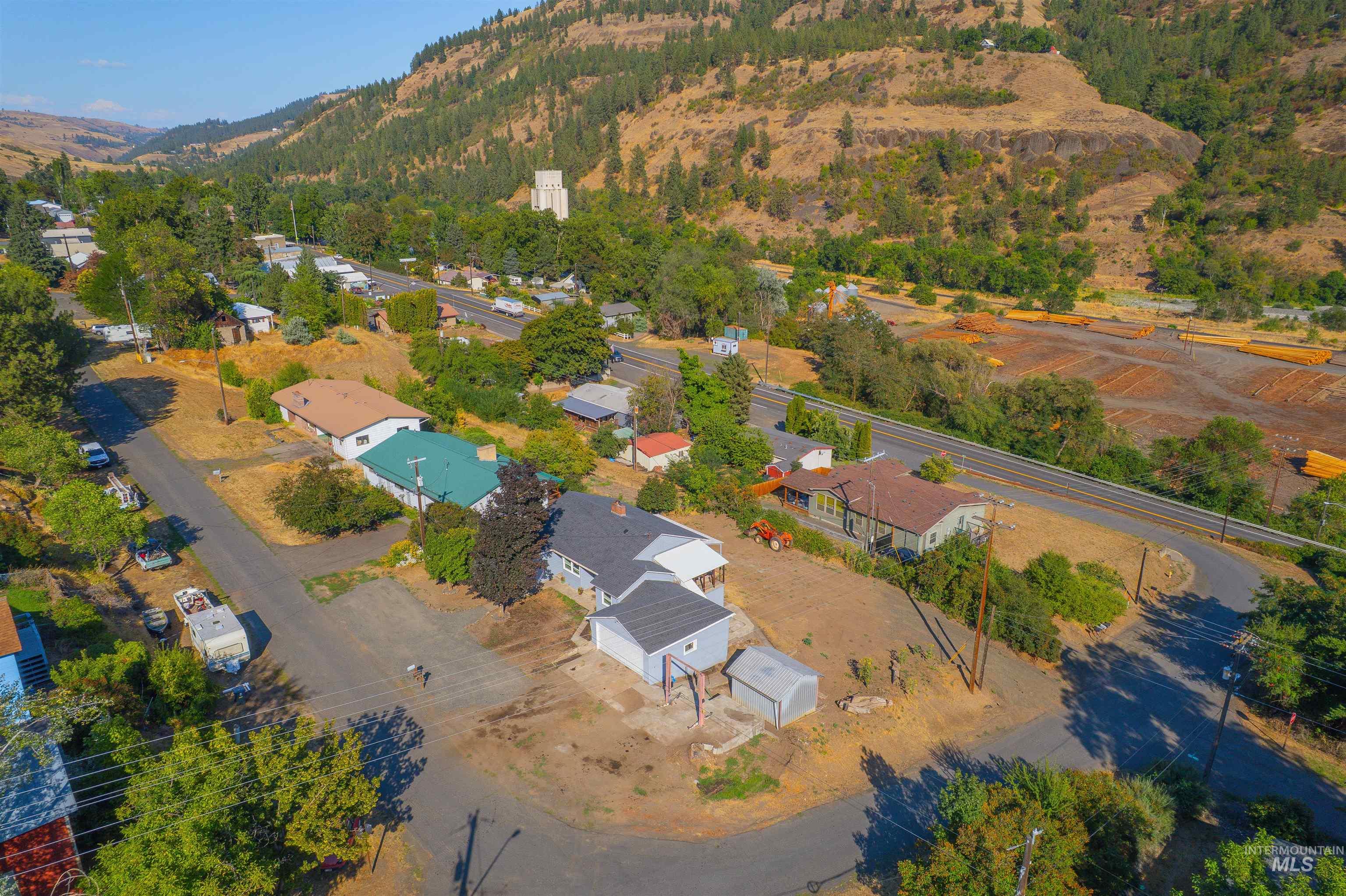 164 State St, Juliaetta, Idaho 83535, 3 Bedrooms, 2 Bathrooms, Residential For Sale, Price $388,500, 98976511