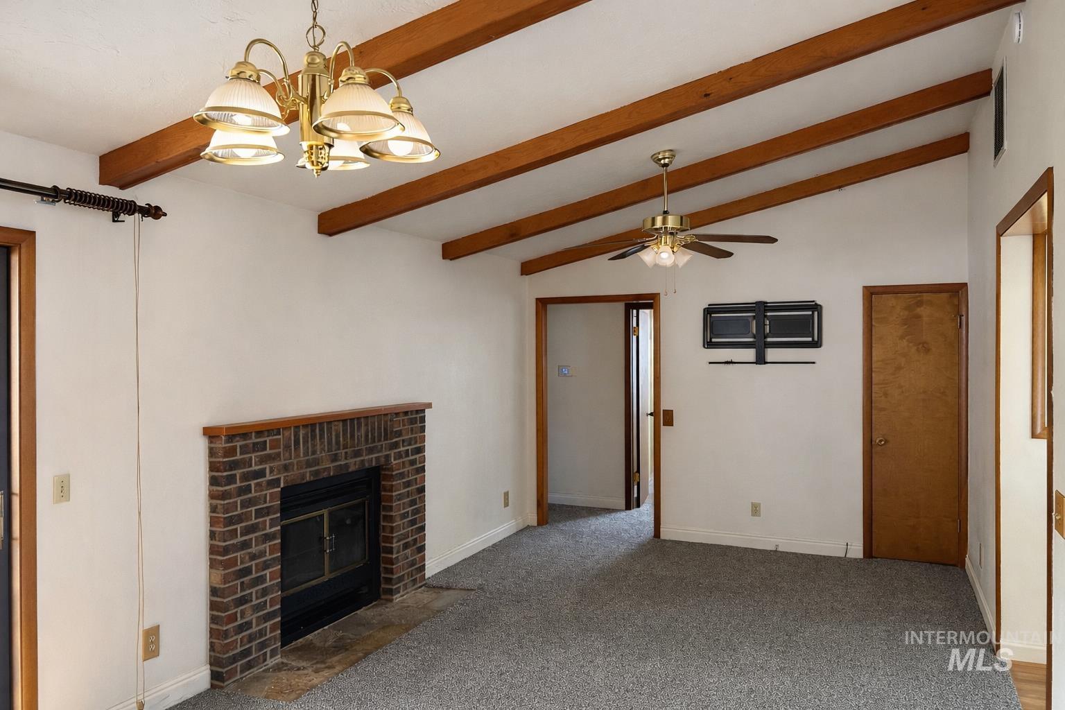 744 16th Ave E, Jerome, Idaho 83338, 3 Bedrooms, 2 Bathrooms, Residential For Sale, Price $330,000, 98976513