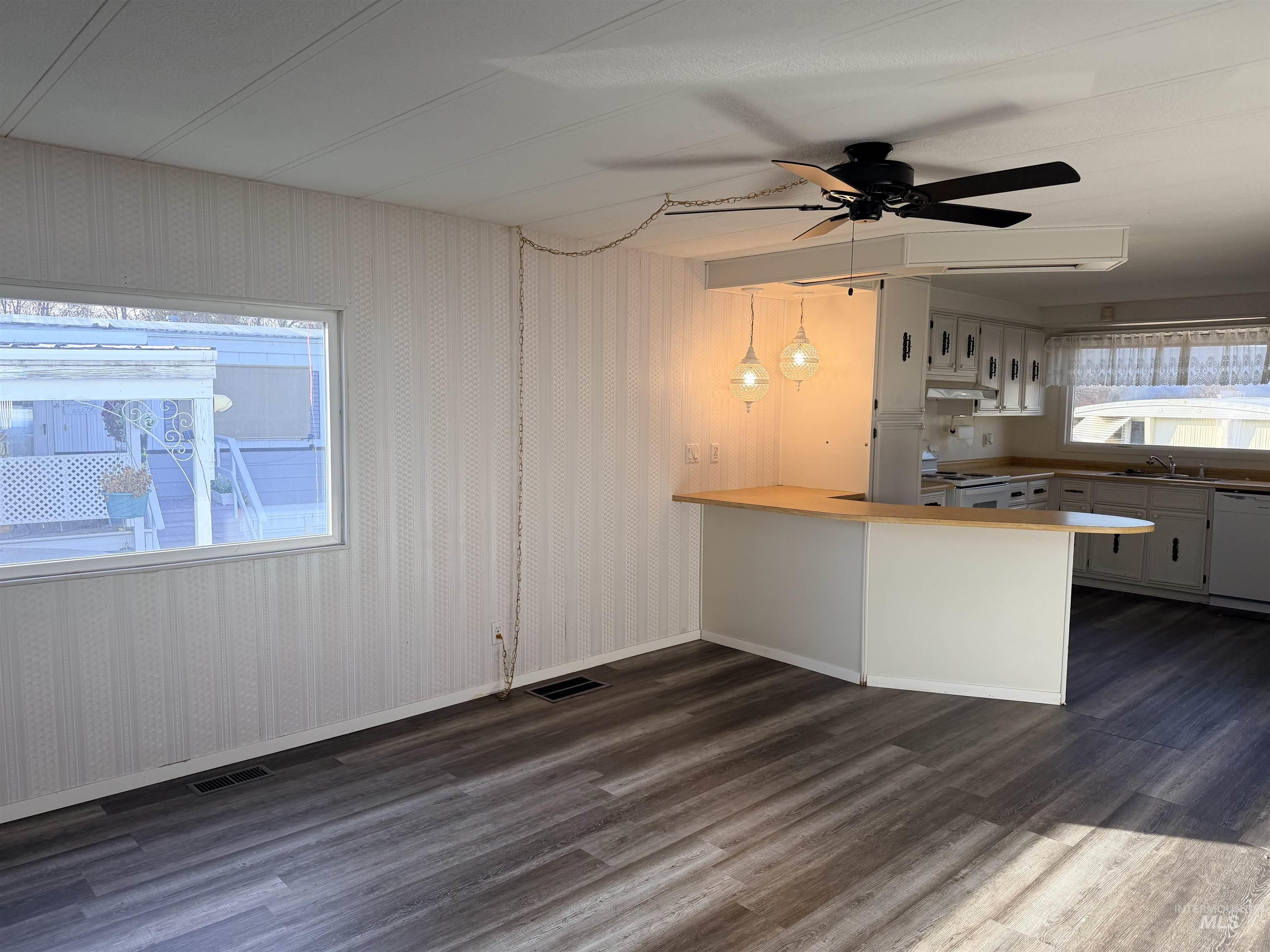 515 Warner Ave., Lewiston, Idaho 83501, 2 Bedrooms, 1 Bathroom, Residential For Sale, Price $118,000,MLS 98976518