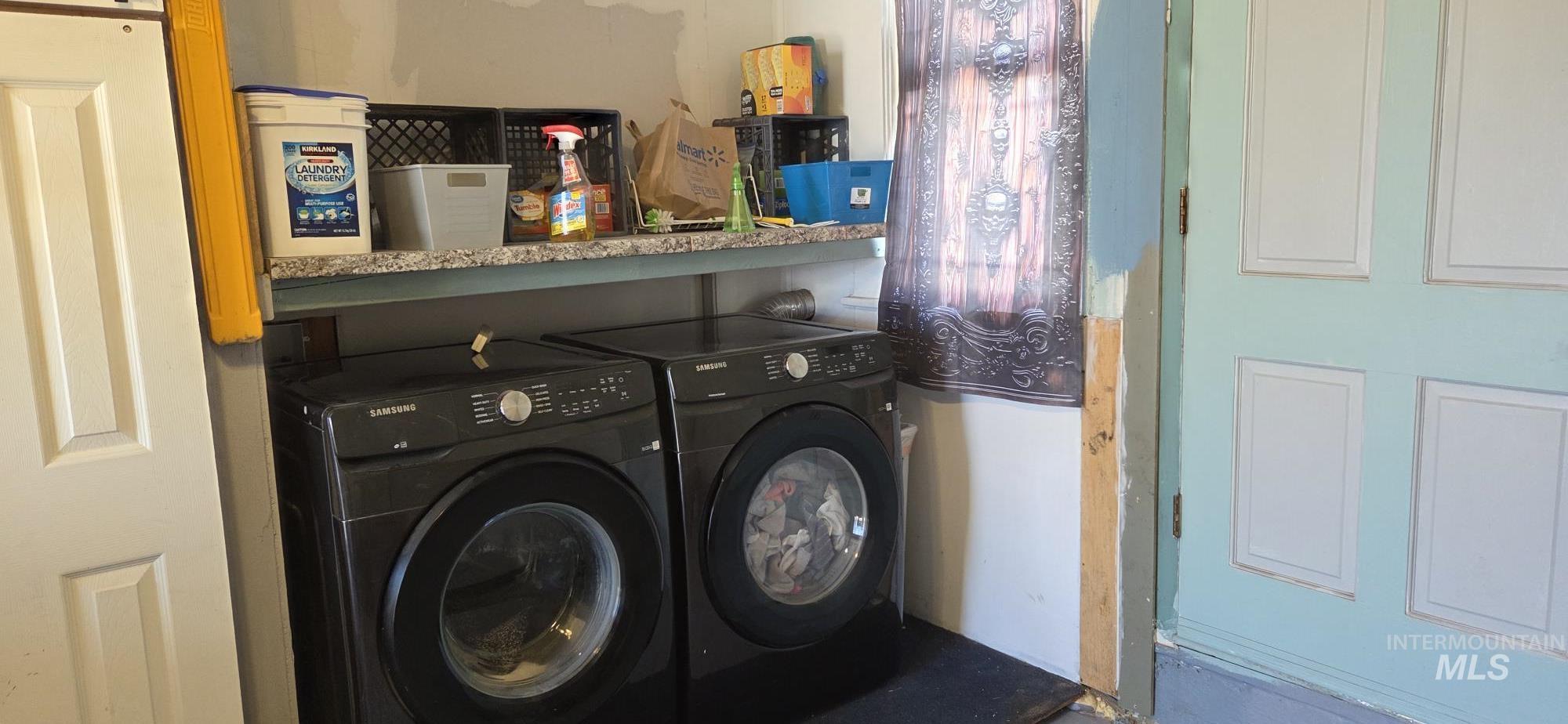 1673 Main Street, Pomeroy, Washington 99347, 4 Bedrooms, 2 Bathrooms, Residential For Sale, Price $289,000, 98976525