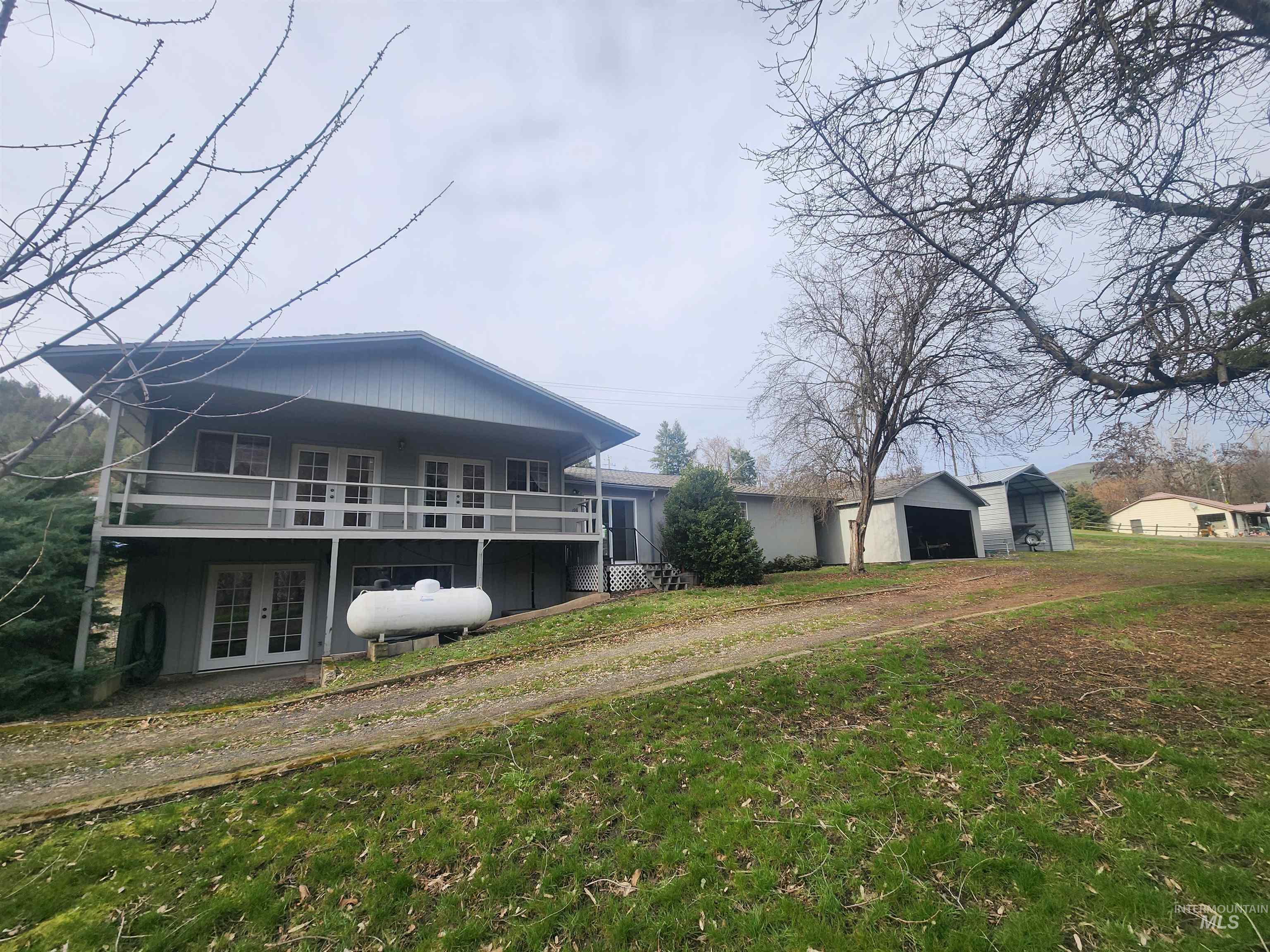 196 Main St., Juliaetta, Idaho 83535, 3 Bedrooms, 2 Bathrooms, Residential For Sale, Price $359,900, 98976528