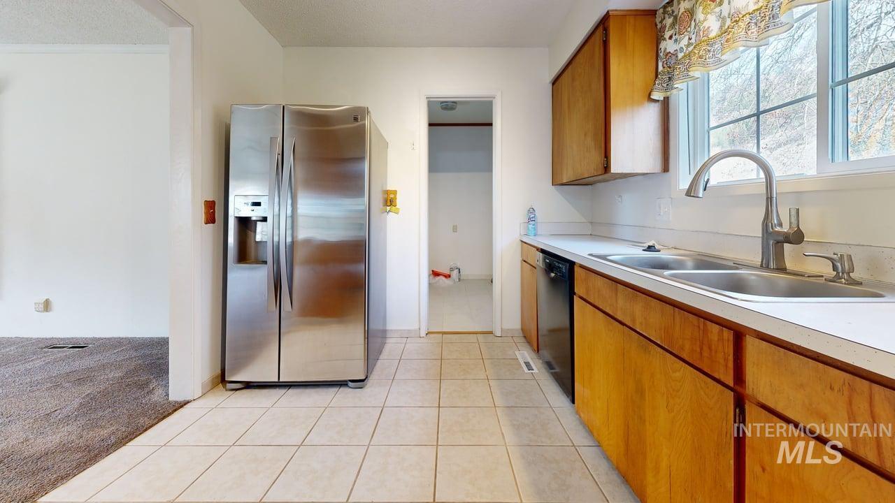 196 Main St., Juliaetta, Idaho 83535, 3 Bedrooms, 2 Bathrooms, Residential For Sale, Price $359,900, 98976528