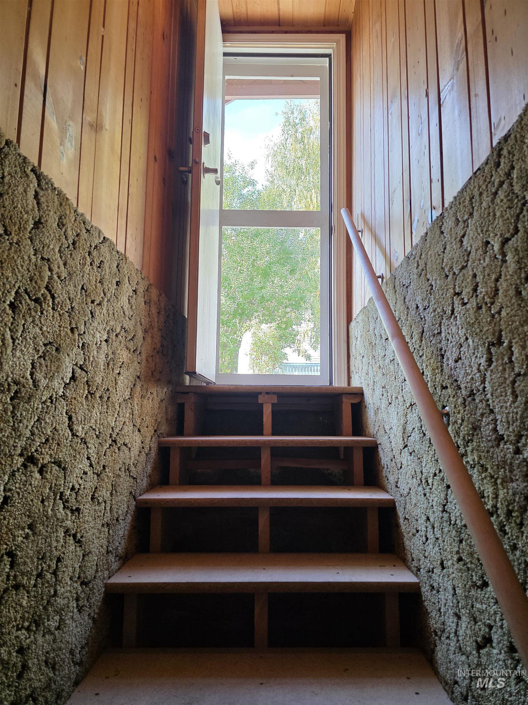 710 Idaho St, Kamiah, Idaho 83536, 4 Bedrooms, 2 Bathrooms, Residential For Sale, Price $305,000, 98976532