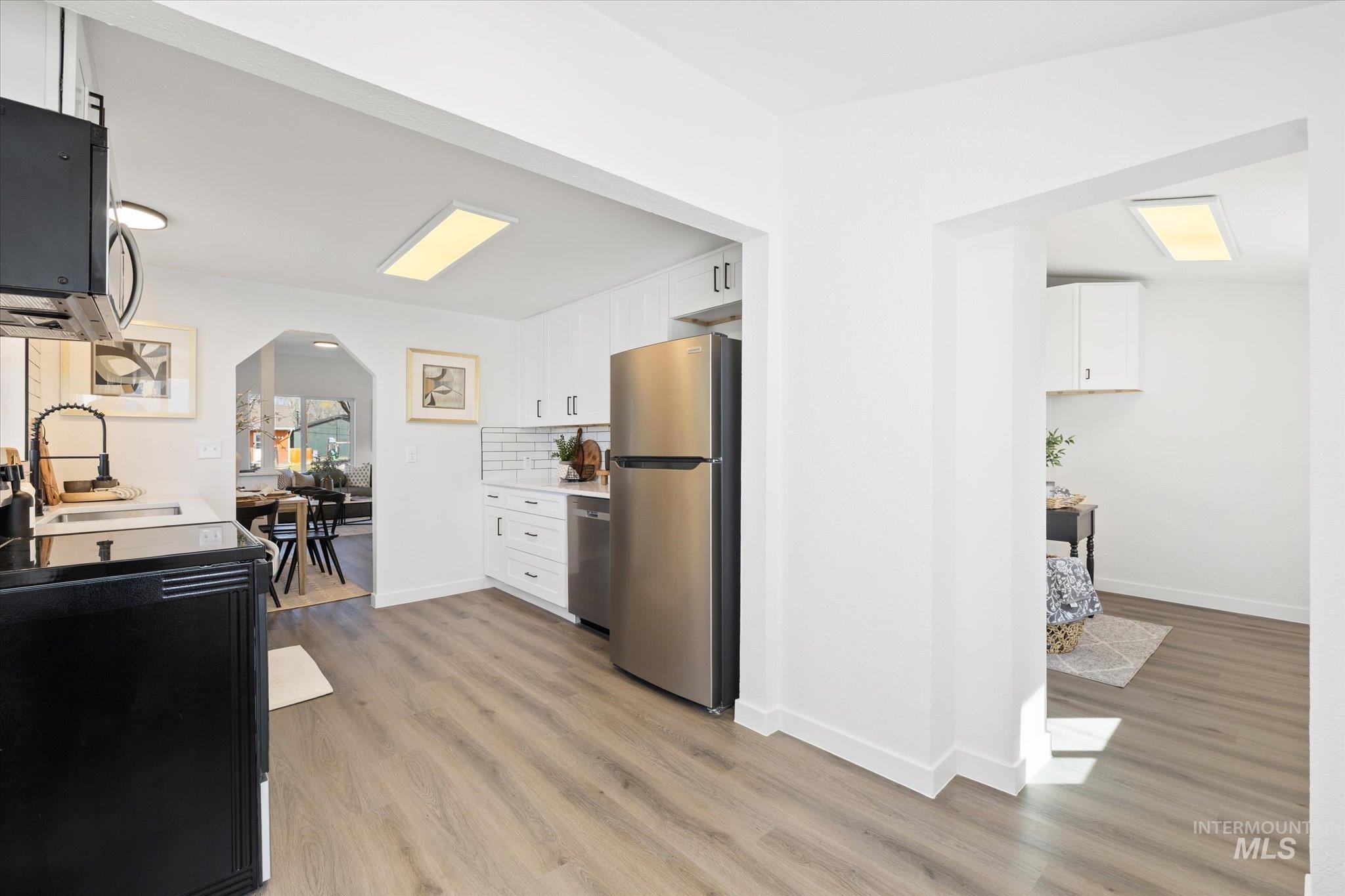 455 S 2nd E, Mountain Home, Idaho 83647, 4 Bedrooms, 1.5 Bathrooms, Residential For Sale, Price $289,000, 98976533