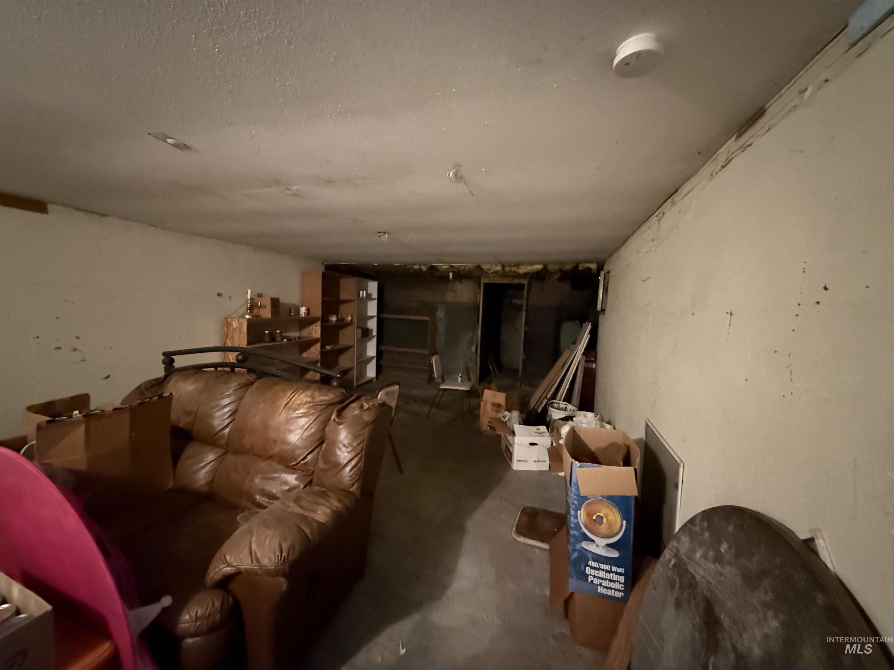 180 Bruneau, Hagerman, Idaho 83332, 3 Bedrooms, 1 Bathroom, Residential For Sale, Price $230,000, 98976535