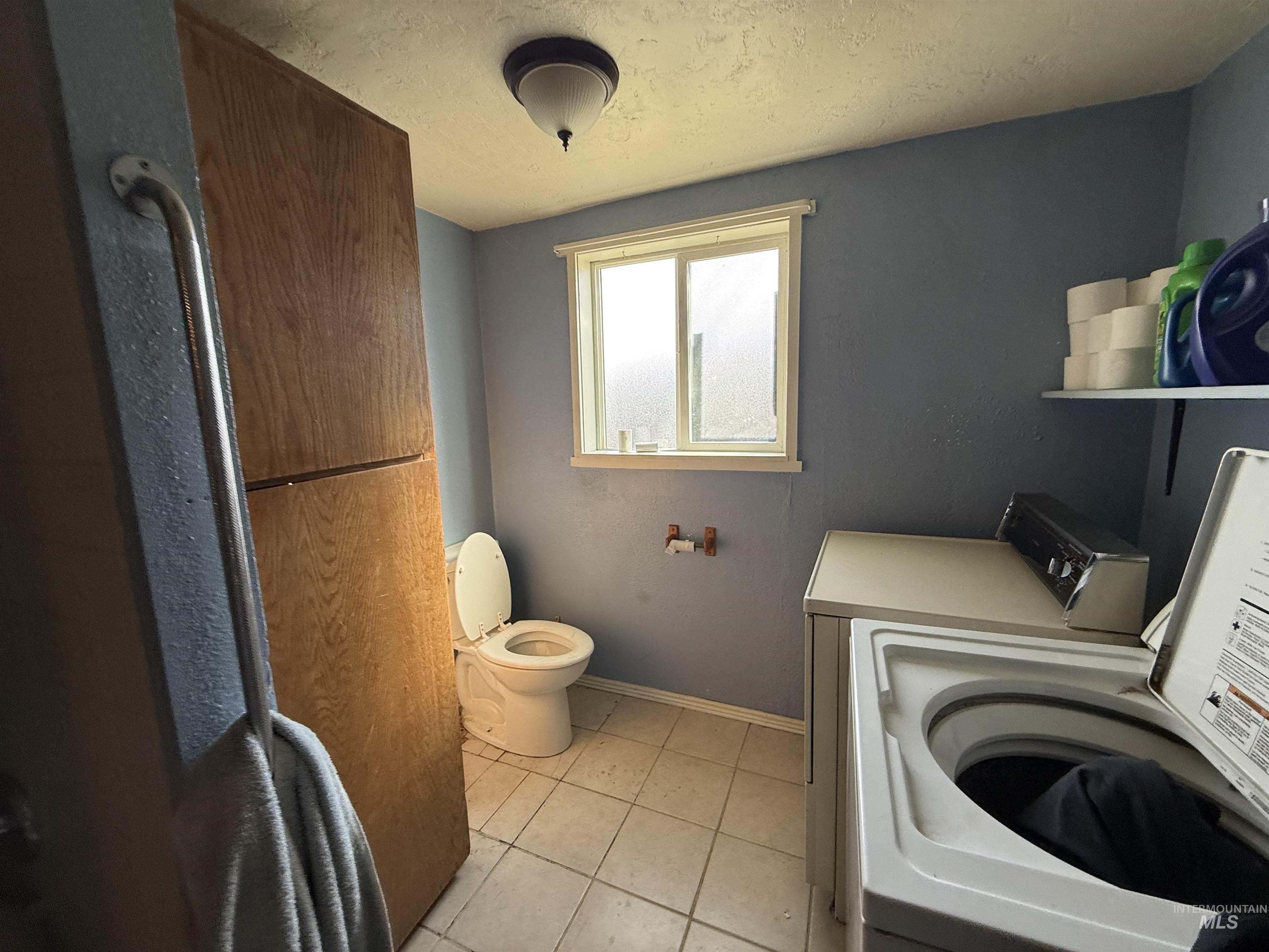 180 Bruneau, Hagerman, Idaho 83332, 3 Bedrooms, 1 Bathroom, Residential For Sale, Price $230,000, 98976535