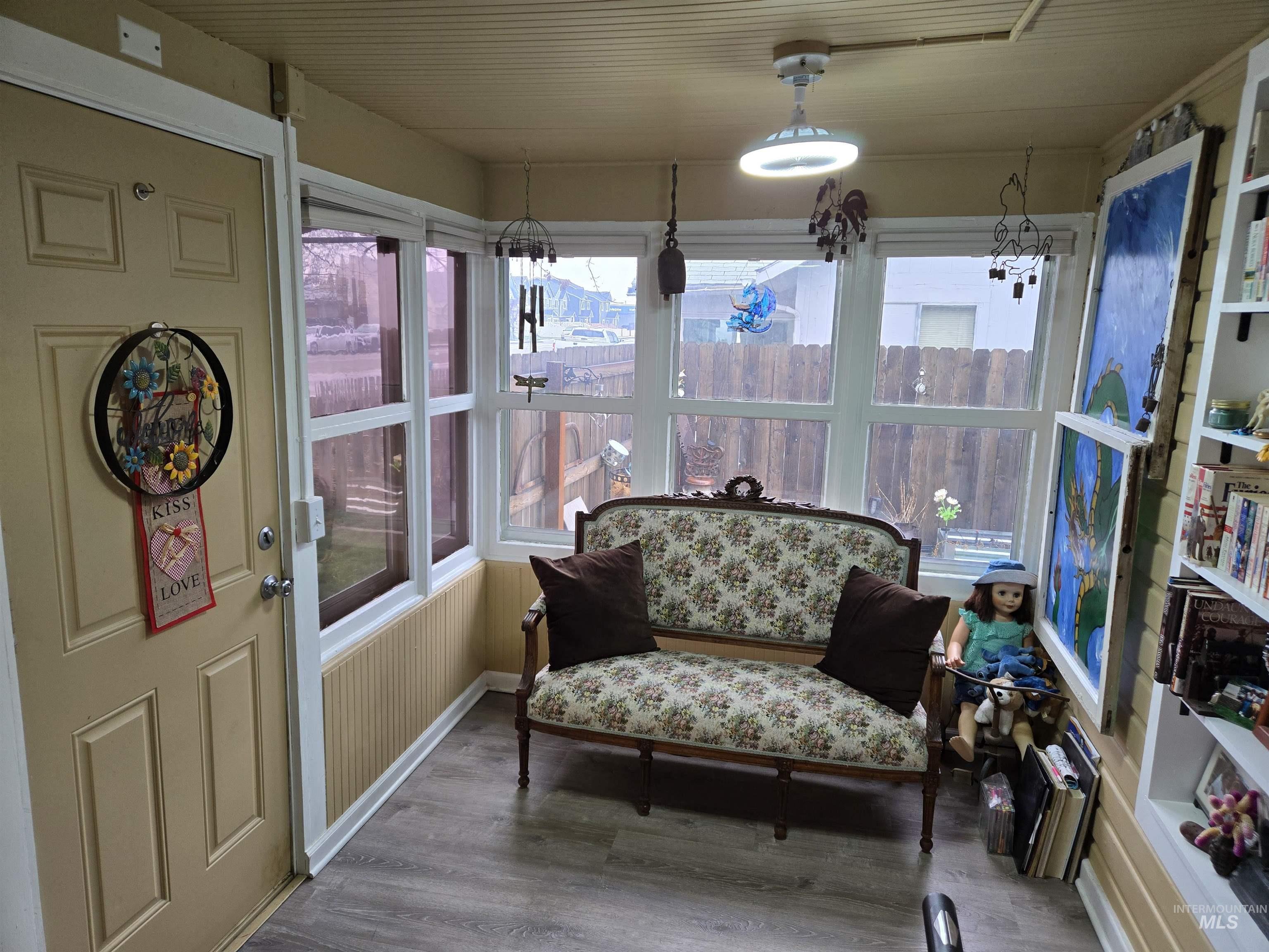 695 N Oregon Street, Ontario, Oregon 97914, 2 Bedrooms, 1 Bathroom, Residential For Sale, Price $195,000, 98976537