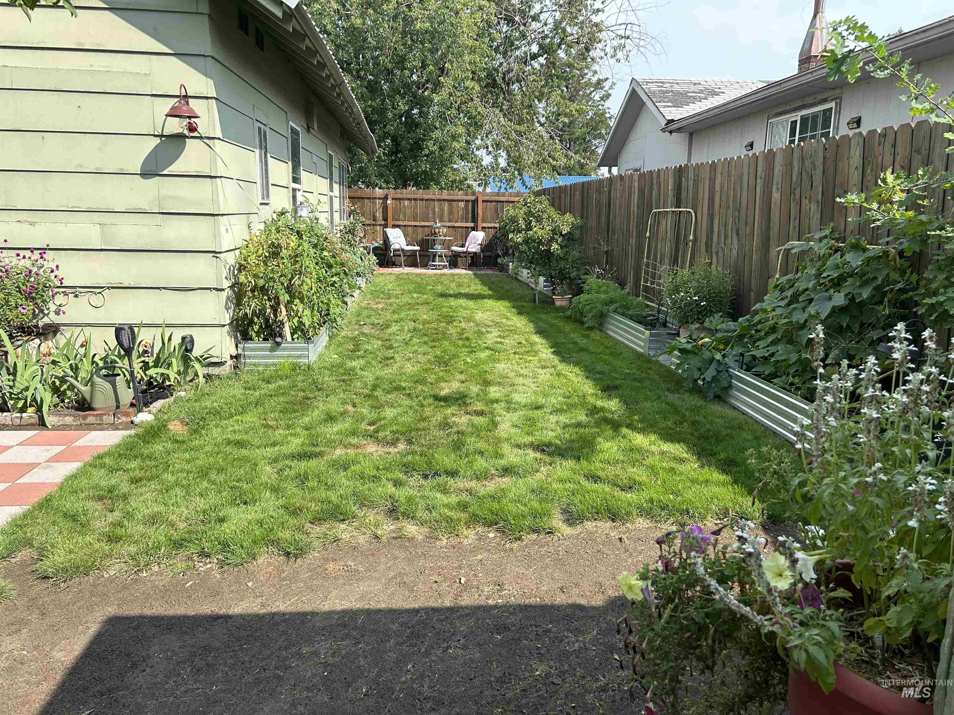 695 N Oregon Street, Ontario, Oregon 97914, 2 Bedrooms, 1 Bathroom, Residential For Sale, Price $195,000, 98976537