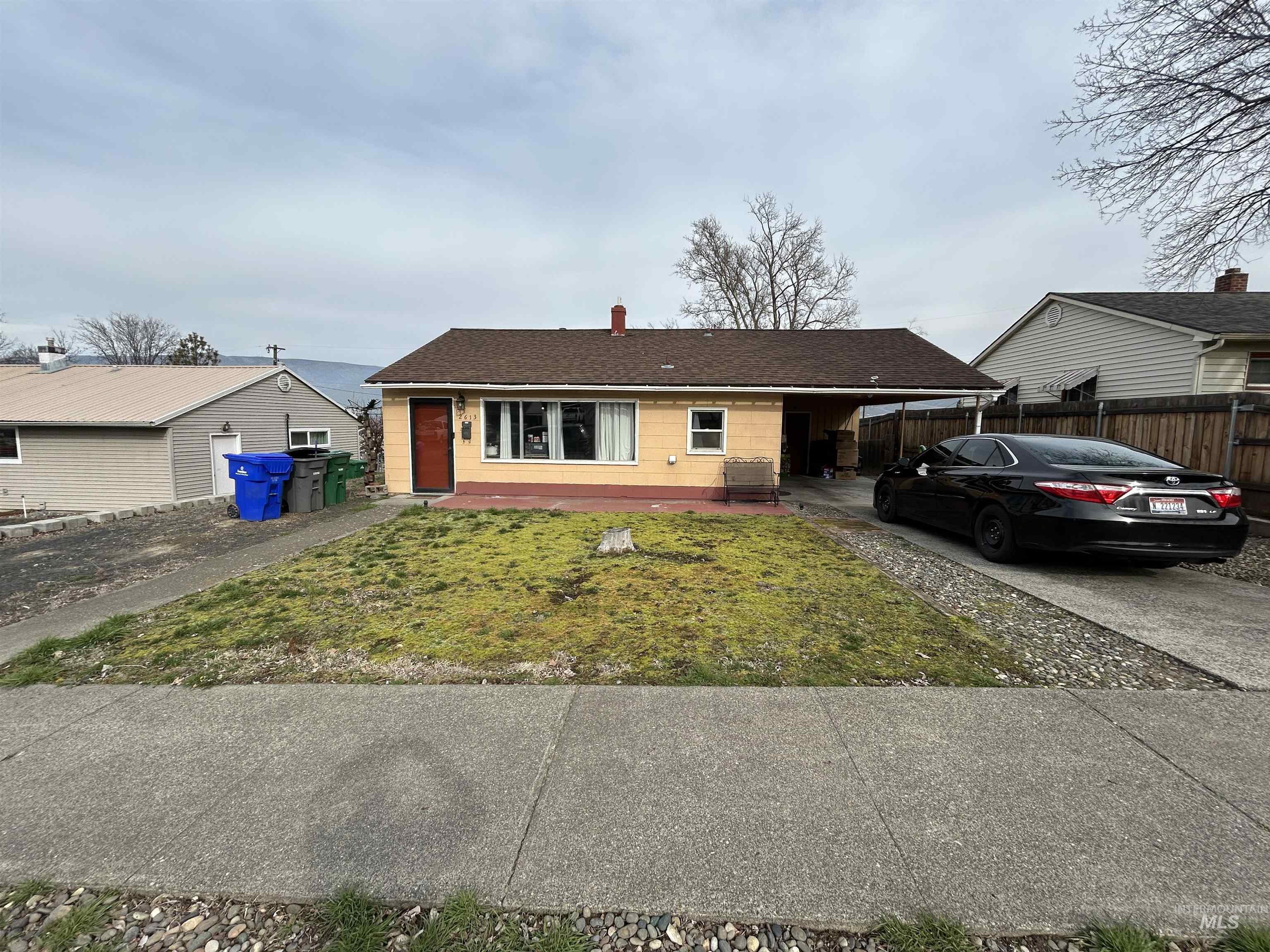2613 9th Ave., Lewiston, Idaho 83501, 2 Bedrooms, 2 Bathrooms, Residential For Sale, Price $314,900, 98976538