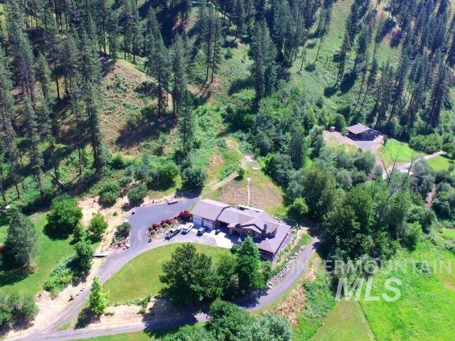121 Ought 7, Kooskia, Idaho 83539, 3 Bedrooms, 2.5 Bathrooms, Residential For Sale, Price $875,000, 98976544