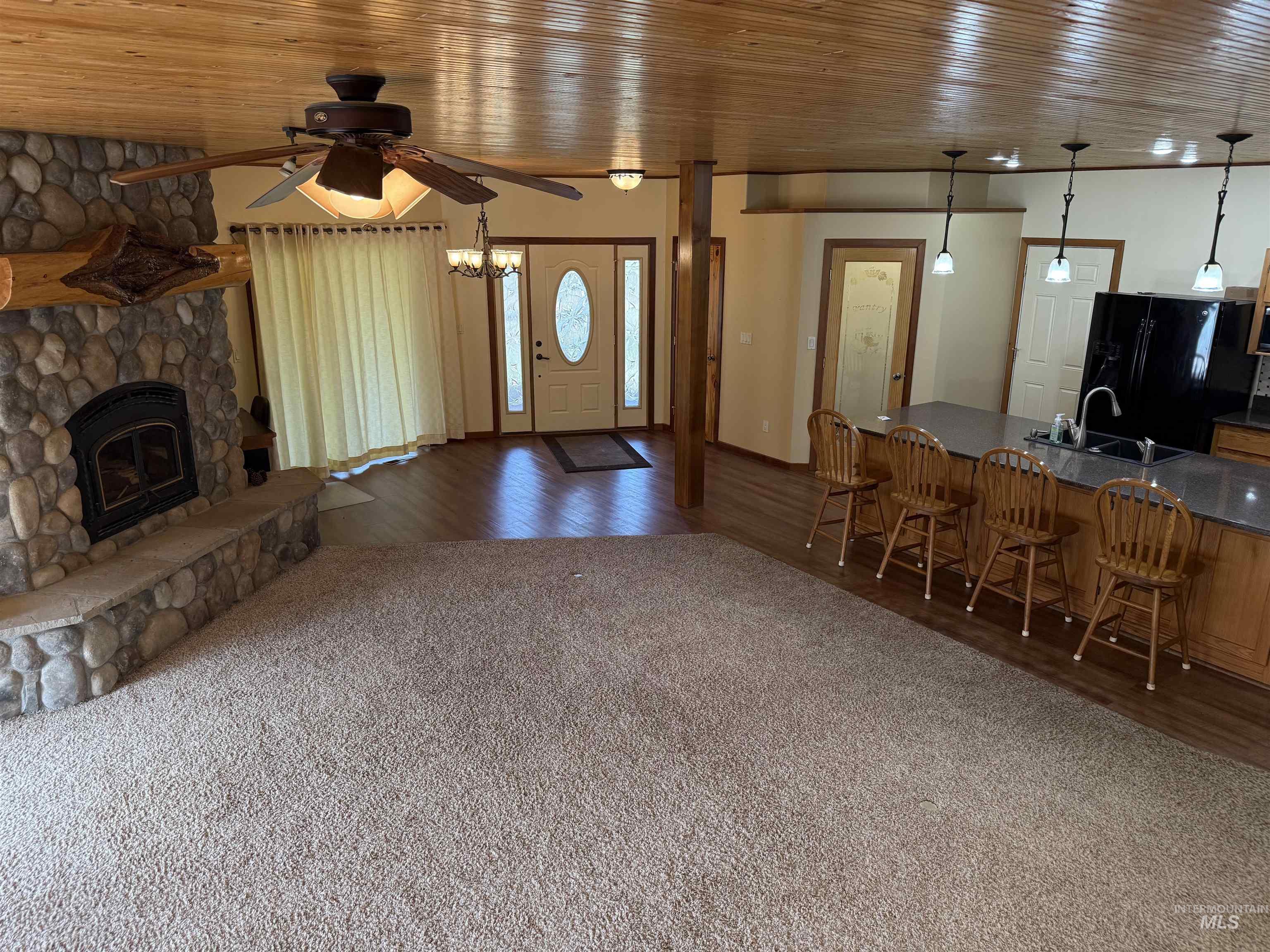 121 Ought 7, Kooskia, Idaho 83539, 3 Bedrooms, 2.5 Bathrooms, Residential For Sale, Price $875,000, 98976544