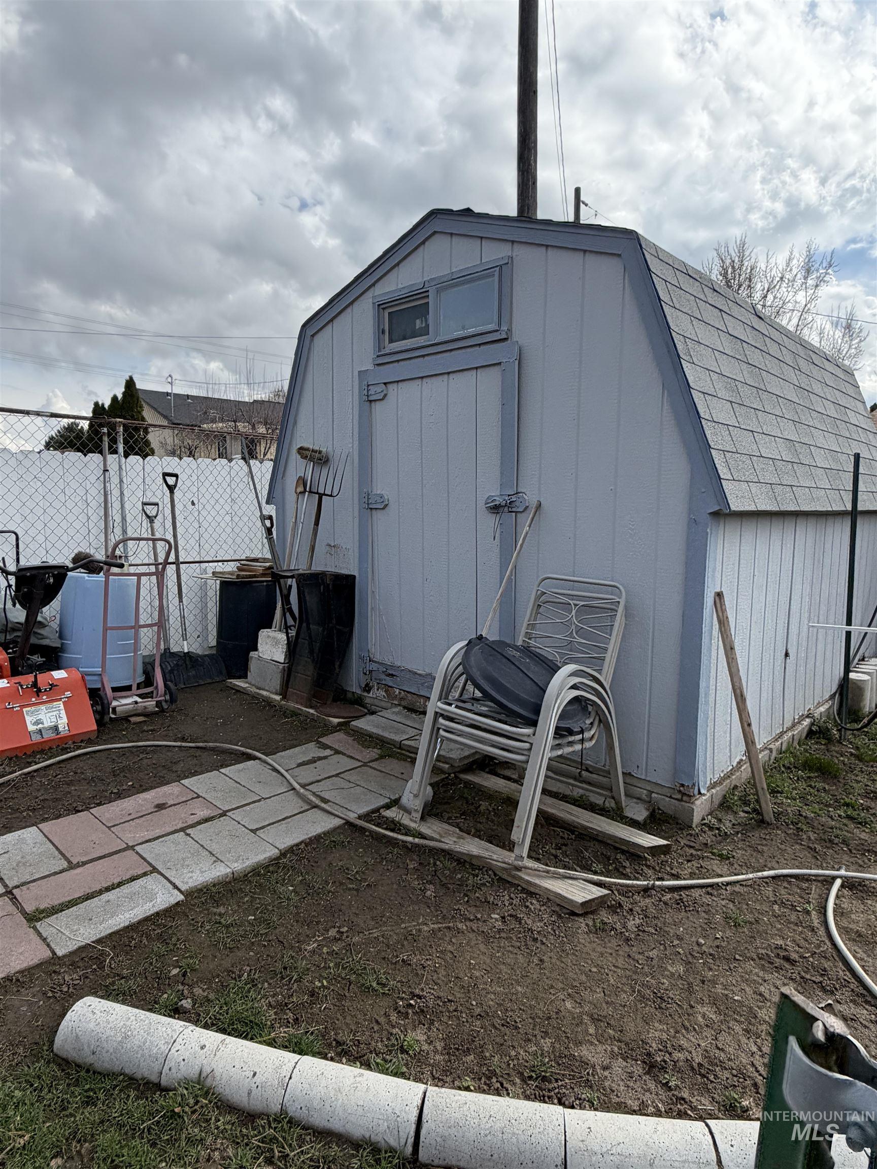 151 Quicksilver Ave., Hagerman, Idaho 83332, 3 Bedrooms, 2 Bathrooms, Residential For Sale, Price $350,000, 98976545