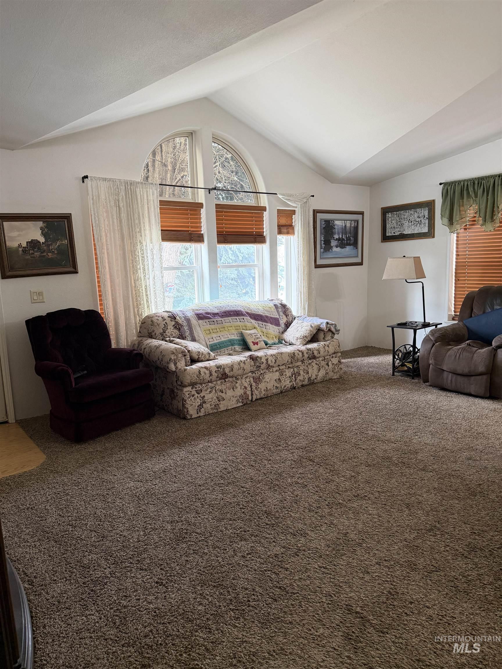 151 Quicksilver Ave., Hagerman, Idaho 83332, 3 Bedrooms, 2 Bathrooms, Residential For Sale, Price $350,000, 98976545