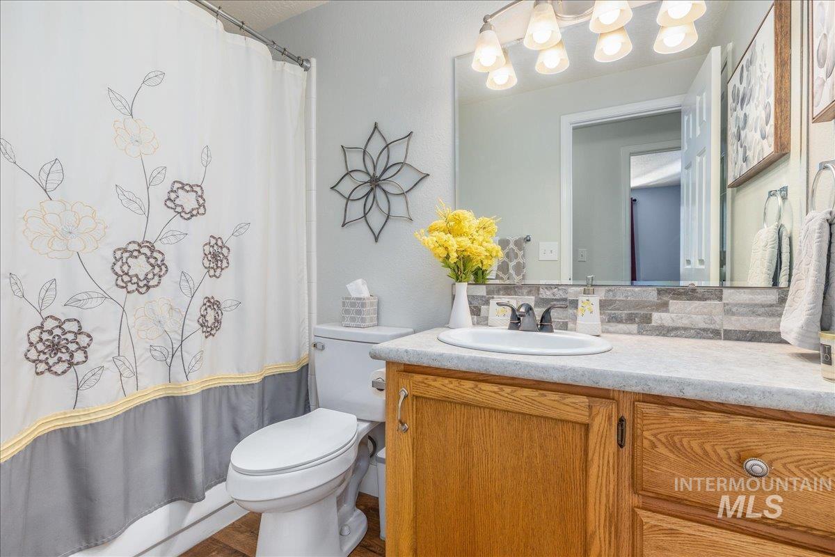 6161 N Pintail Way, Garden City, Idaho 83714, 3 Bedrooms, 2 Bathrooms, Residential For Sale, Price $589,000, 98976549