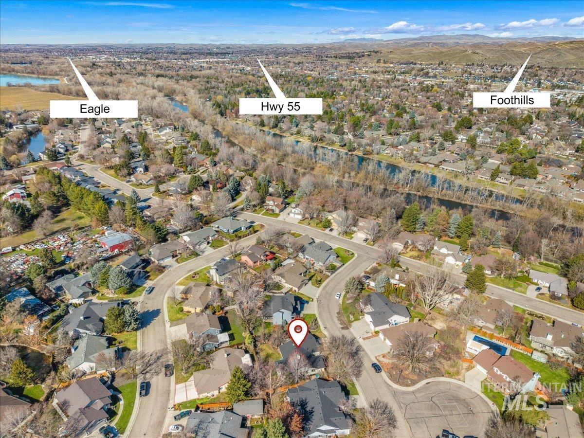 6161 N Pintail Way, Garden City, Idaho 83714, 3 Bedrooms, 2 Bathrooms, Residential For Sale, Price $589,000, 98976549