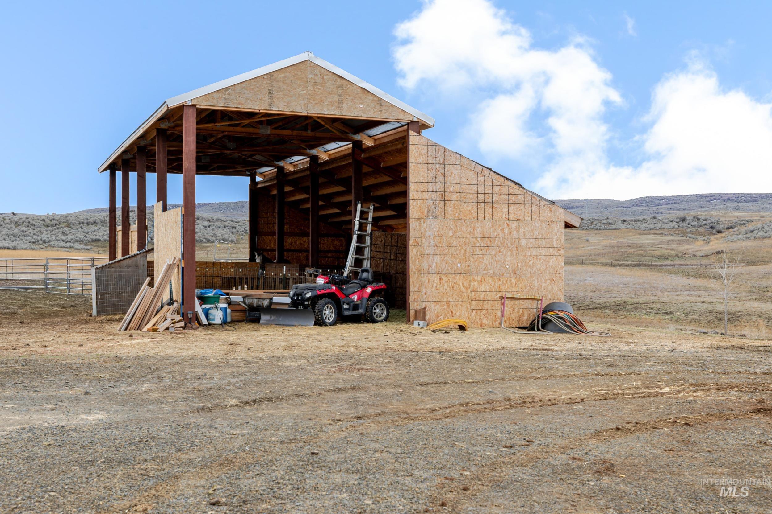 1854 Jacks Rd, Midvale, Idaho 83645, 3 Bedrooms, 2 Bathrooms, Residential For Sale, Price $869,000, 98976553