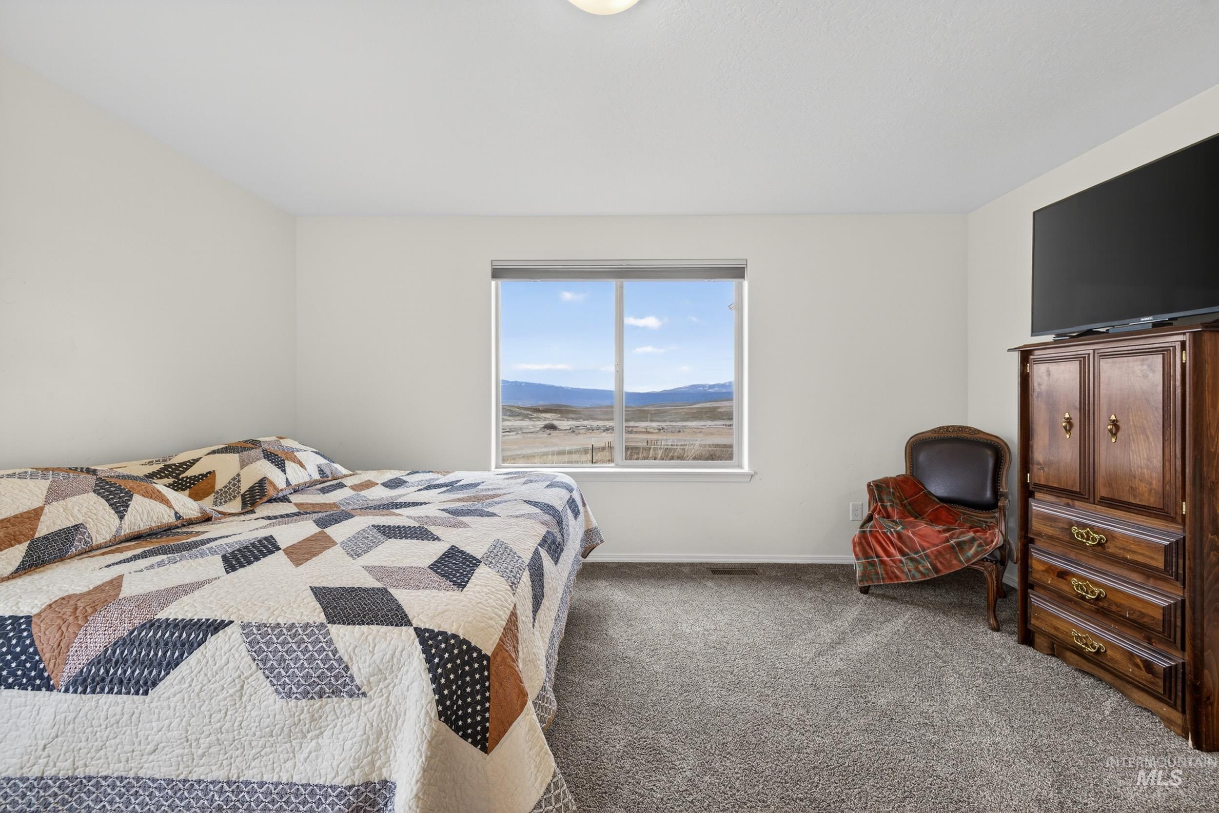 1854 Jacks Rd, Midvale, Idaho 83645, 3 Bedrooms, 2 Bathrooms, Residential For Sale, Price $795,000, 98976553