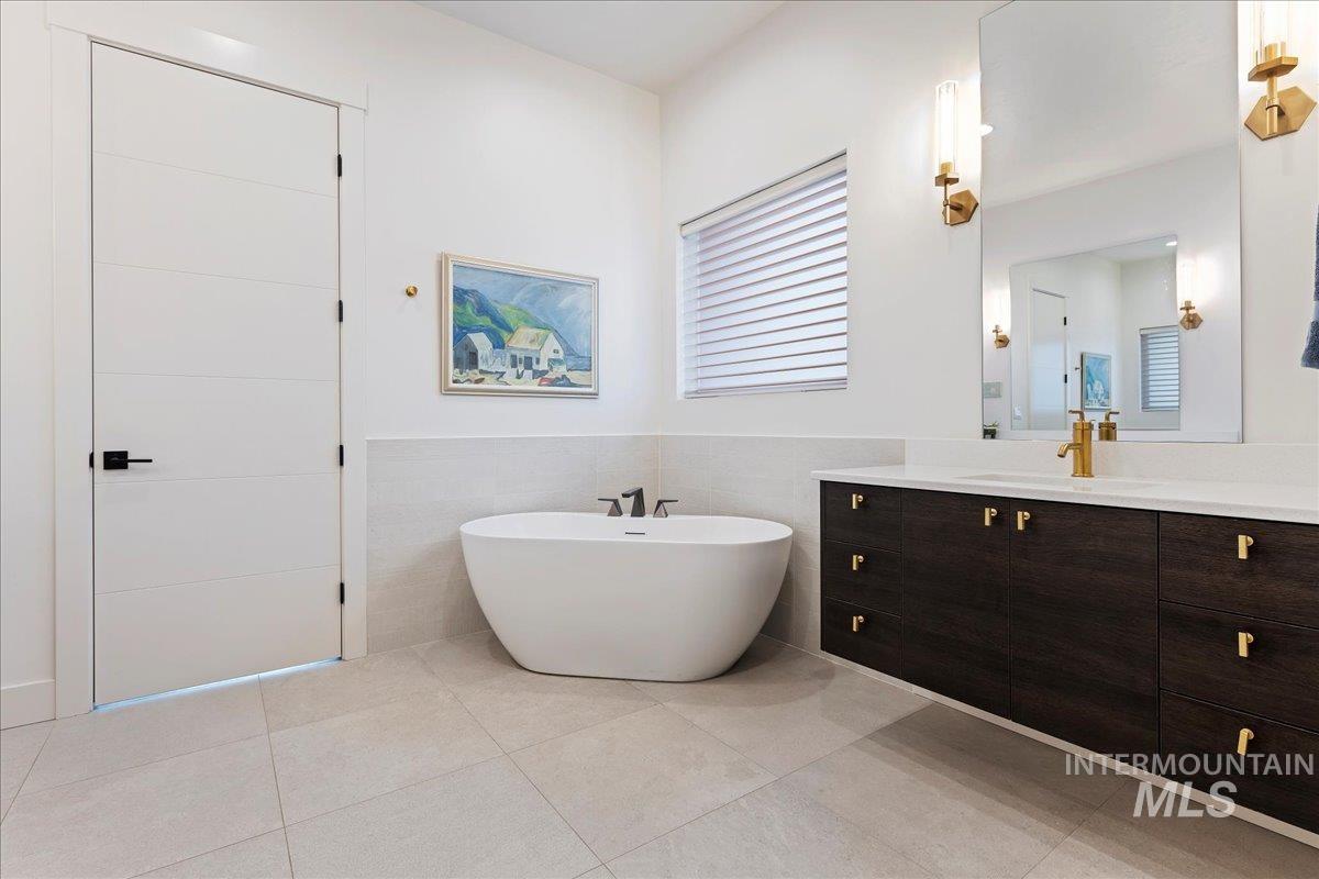 1878 W. Winter Camp Ct, Boise, Idaho 83703, 4 Bedrooms, 3.5 Bathrooms, Residential For Sale, Price $1,650,000, 98976554