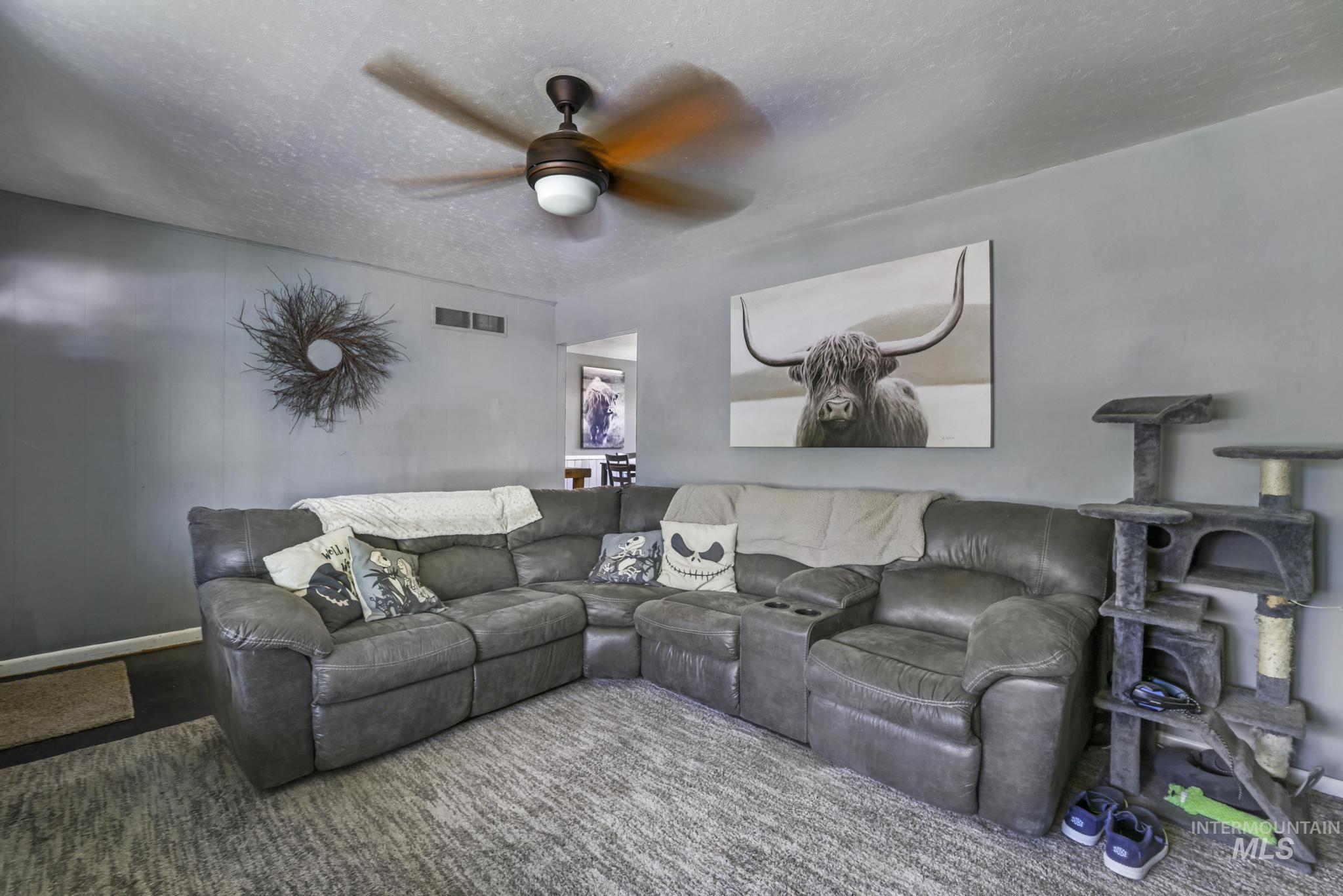 321 Dennis Drive, Burley, Idaho 83318-0000, 5 Bedrooms, 2 Bathrooms, Residential For Sale, Price $363,000, 98976560