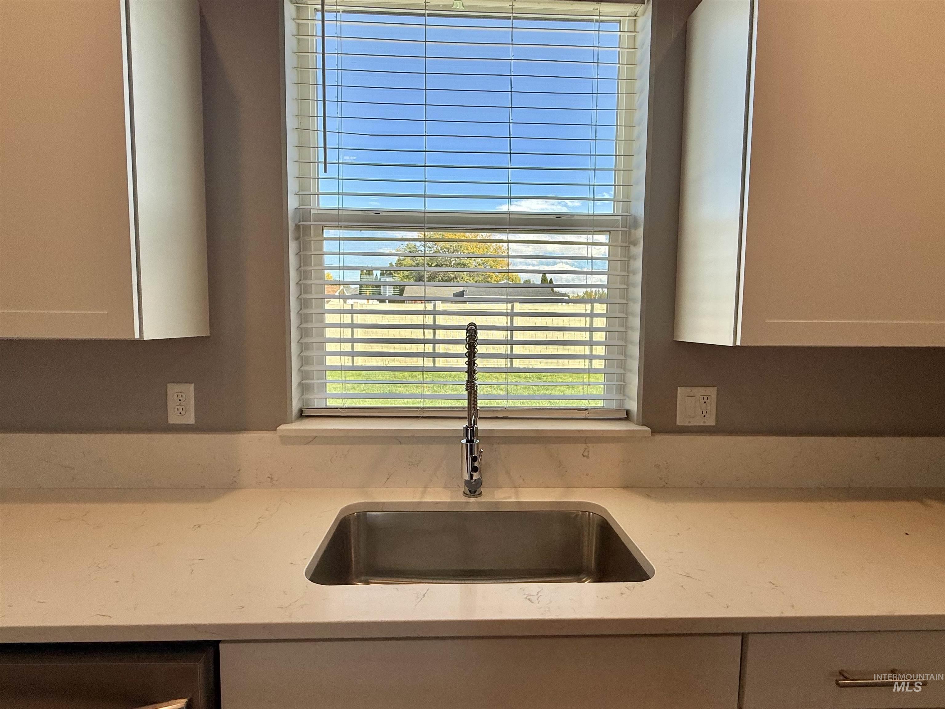 849 Trout Creek Way, Kimberly, Idaho 83341, 4 Bedrooms, 2 Bathrooms, Residential For Sale, Price $390,000, 98976563