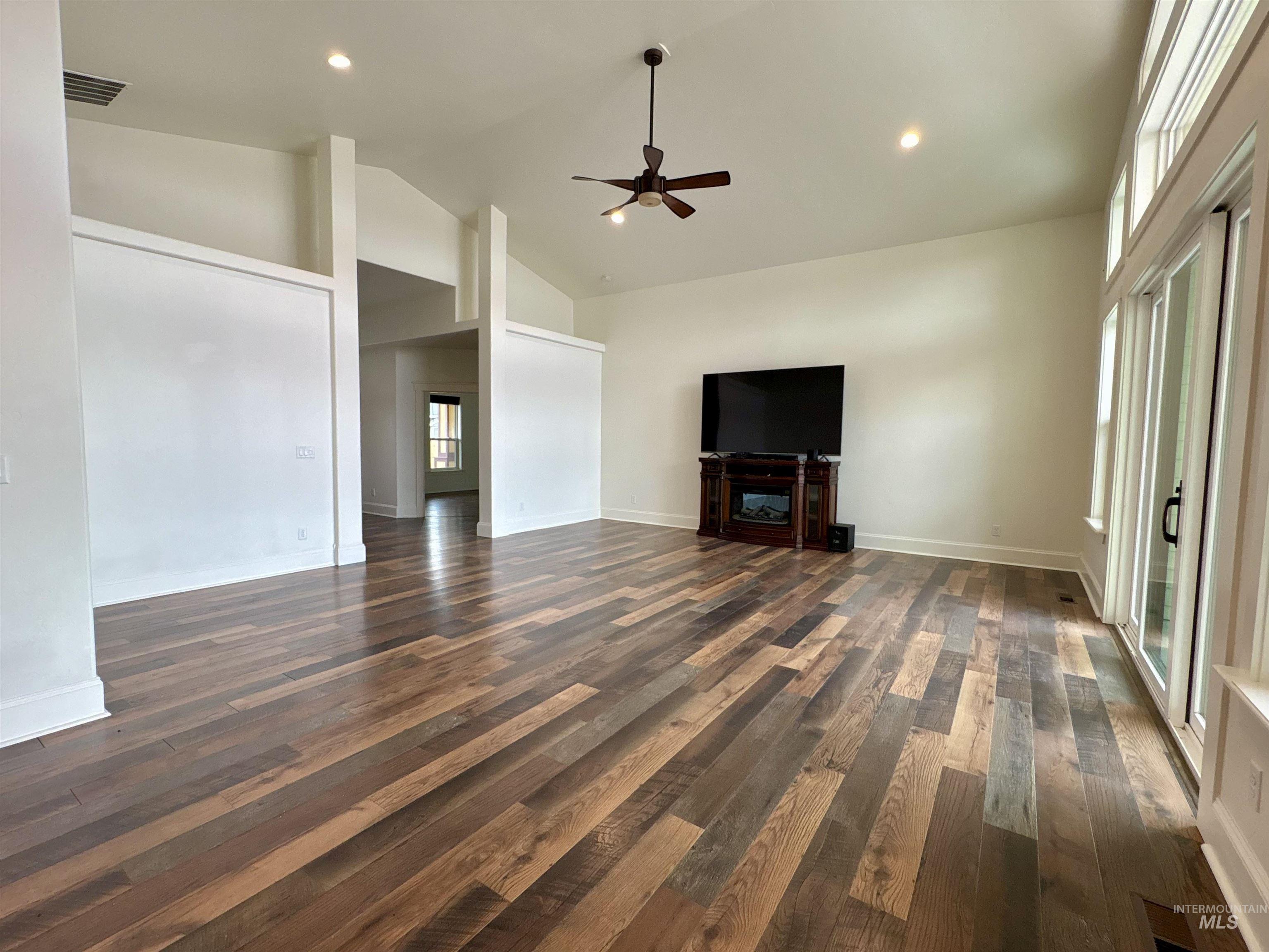 25792 River Road, Grand View, Idaho 83624, 3 Bedrooms, 2 Bathrooms, Residential For Sale, Price $1,480,900, 98976565