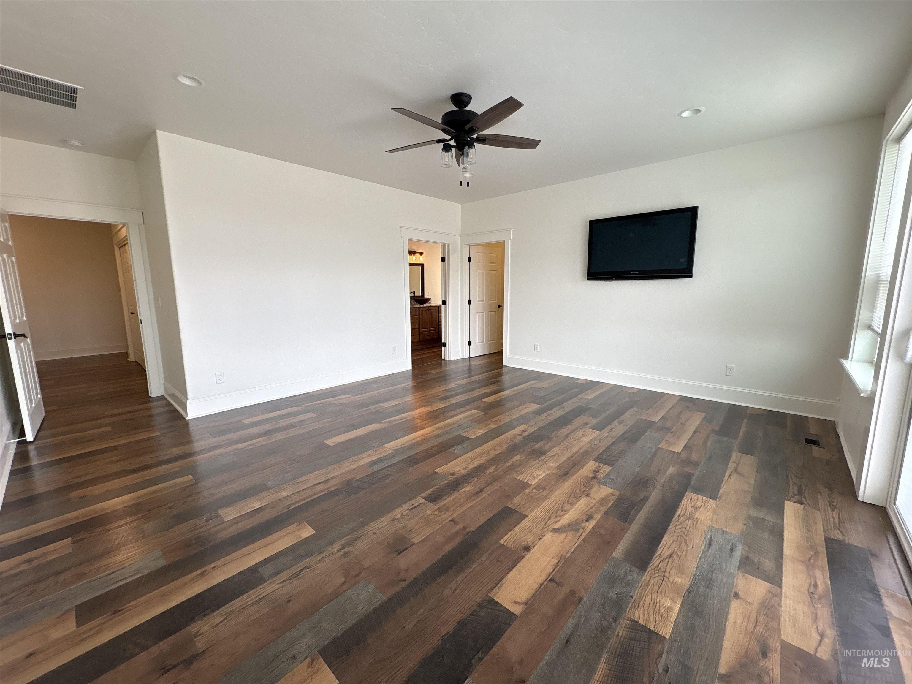 25792 River Road, Grand View, Idaho 83624, 3 Bedrooms, 2 Bathrooms, Residential For Sale, Price $1,480,900, 98976565