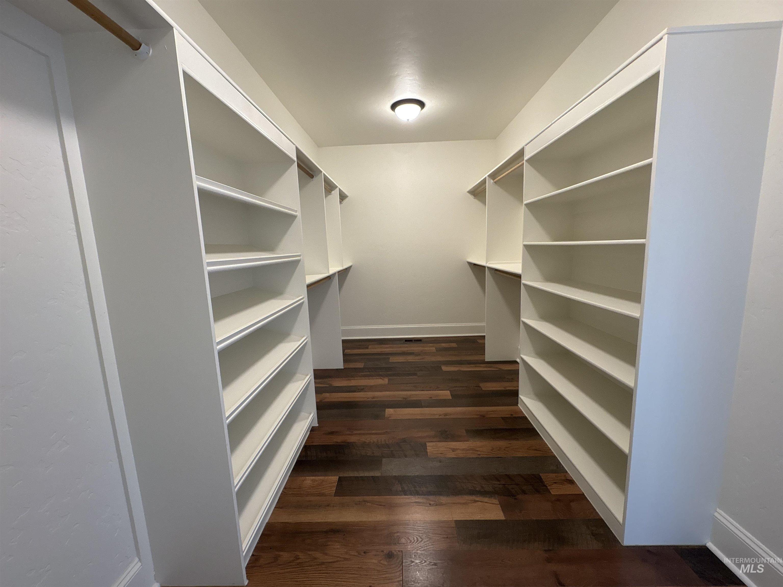 25792 River Road, Grand View, Idaho 83624, 3 Bedrooms, 2 Bathrooms, Residential For Sale, Price $1,480,900, 98976565