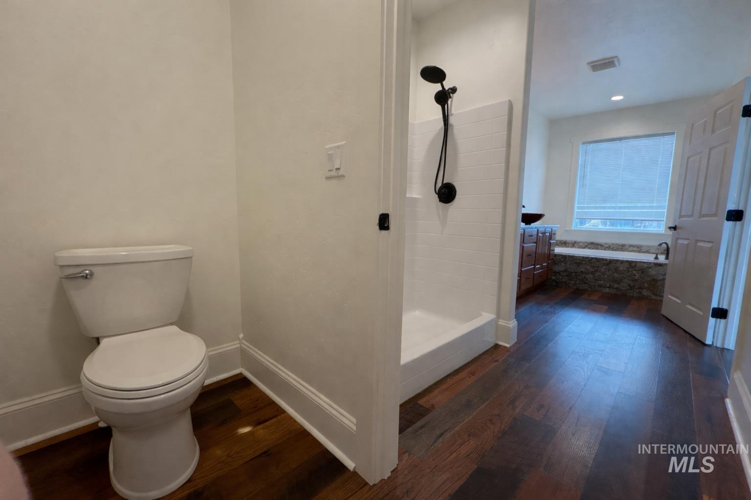 25792 River Road, Grand View, Idaho 83624, 3 Bedrooms, 2 Bathrooms, Residential For Sale, Price $1,480,900,MLS 98976565