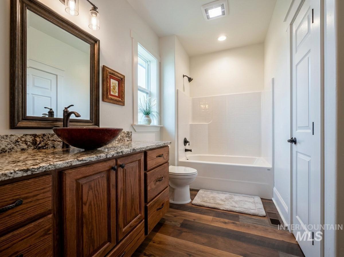 25792 River Road, Grand View, Idaho 83624, 3 Bedrooms, 2 Bathrooms, Residential For Sale, Price $1,480,900, 98976565