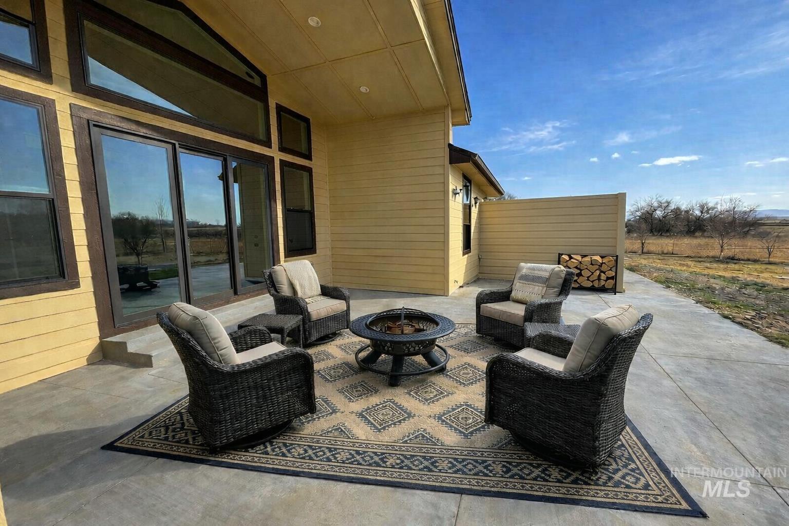 25792 River Road, Grand View, Idaho 83624, 3 Bedrooms, 2 Bathrooms, Residential For Sale, Price $1,480,900, 98976565