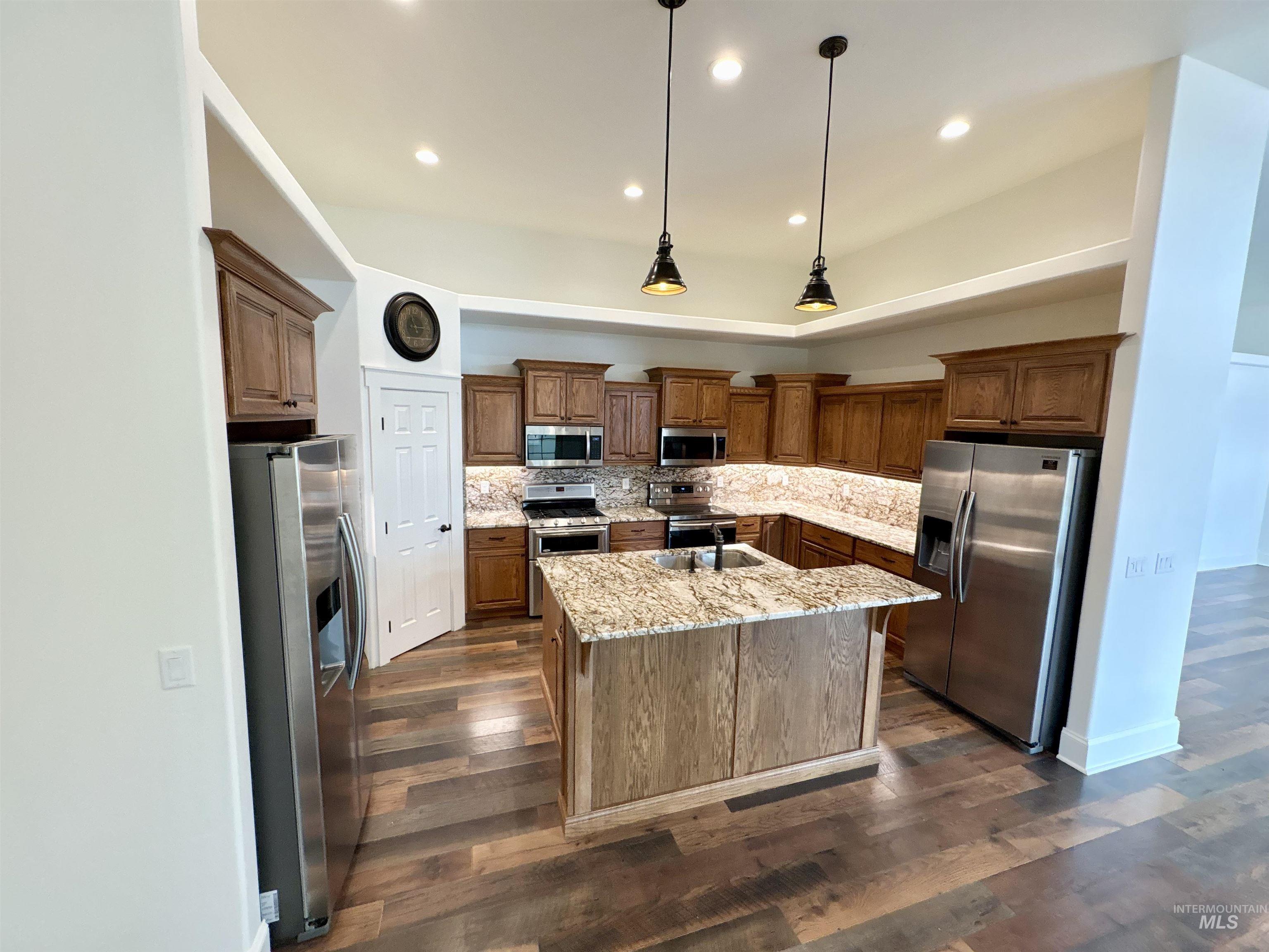 25792 River Road, Grand View, Idaho 83624, 3 Bedrooms, 2 Bathrooms, Residential For Sale, Price $1,480,900, 98976565