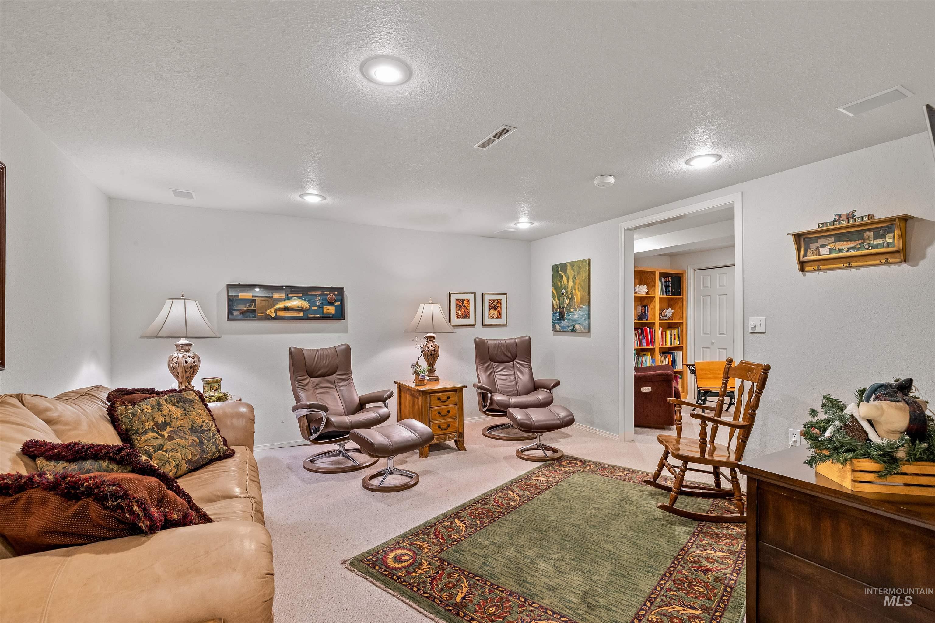 629 Airway Avenue, Lewiston, Idaho 83501, 3 Bedrooms, 2.5 Bathrooms, Residential For Sale, Price $639,900, 98976566