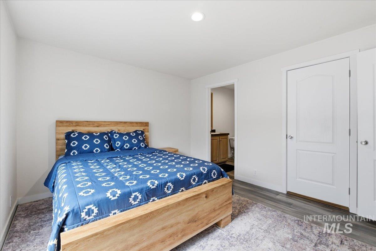 370 W 12th S Street, Mountain Home, Idaho 83647, 4 Bedrooms, 2 Bathrooms, Residential For Sale, Price $180,000, 98976568