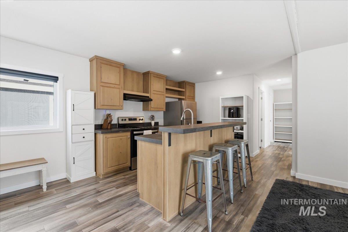 370 W 12th S Street, Mountain Home, Idaho 83647, 4 Bedrooms, 2 Bathrooms, Residential For Sale, Price $180,000, 98976568