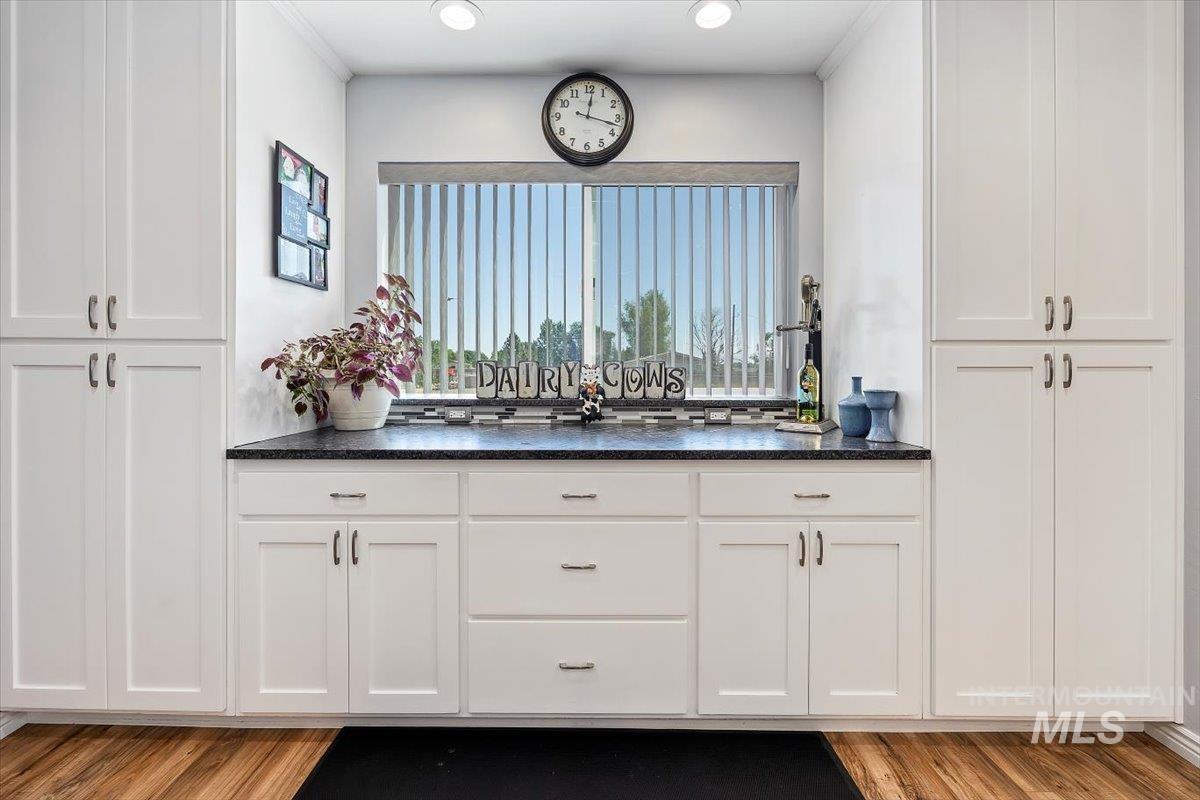 98 West 100 North, Jerome, Idaho 83338, 4 Bedrooms, 3 Bathrooms, Residential For Sale, Price $597,000, 98976569