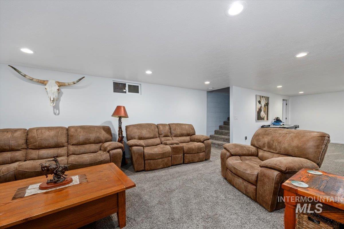 98 West 100 North, Jerome, Idaho 83338, 4 Bedrooms, 3 Bathrooms, Residential For Sale, Price $597,000, 98976569