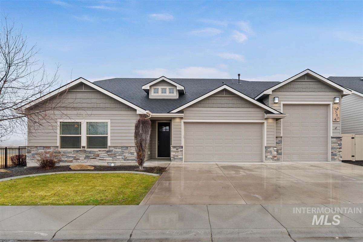 9580 W Ringle Creek, Star, Idaho 83669, 3 Bedrooms, 2 Bathrooms, Residential For Sale, Price $709,900,MLS 98976570