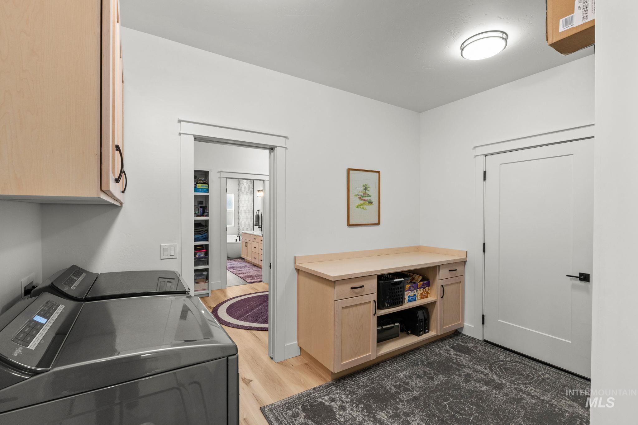 642 Clear Springs St, Burley, Idaho 83318, 4 Bedrooms, 2 Bathrooms, Residential For Sale, Price $599,900,MLS 98976572