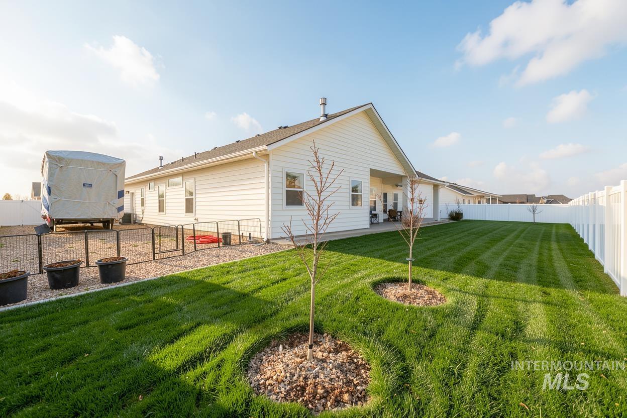 642 Clear Springs St, Burley, Idaho 83318, 4 Bedrooms, 2 Bathrooms, Residential For Sale, Price $595,900,MLS 98976572