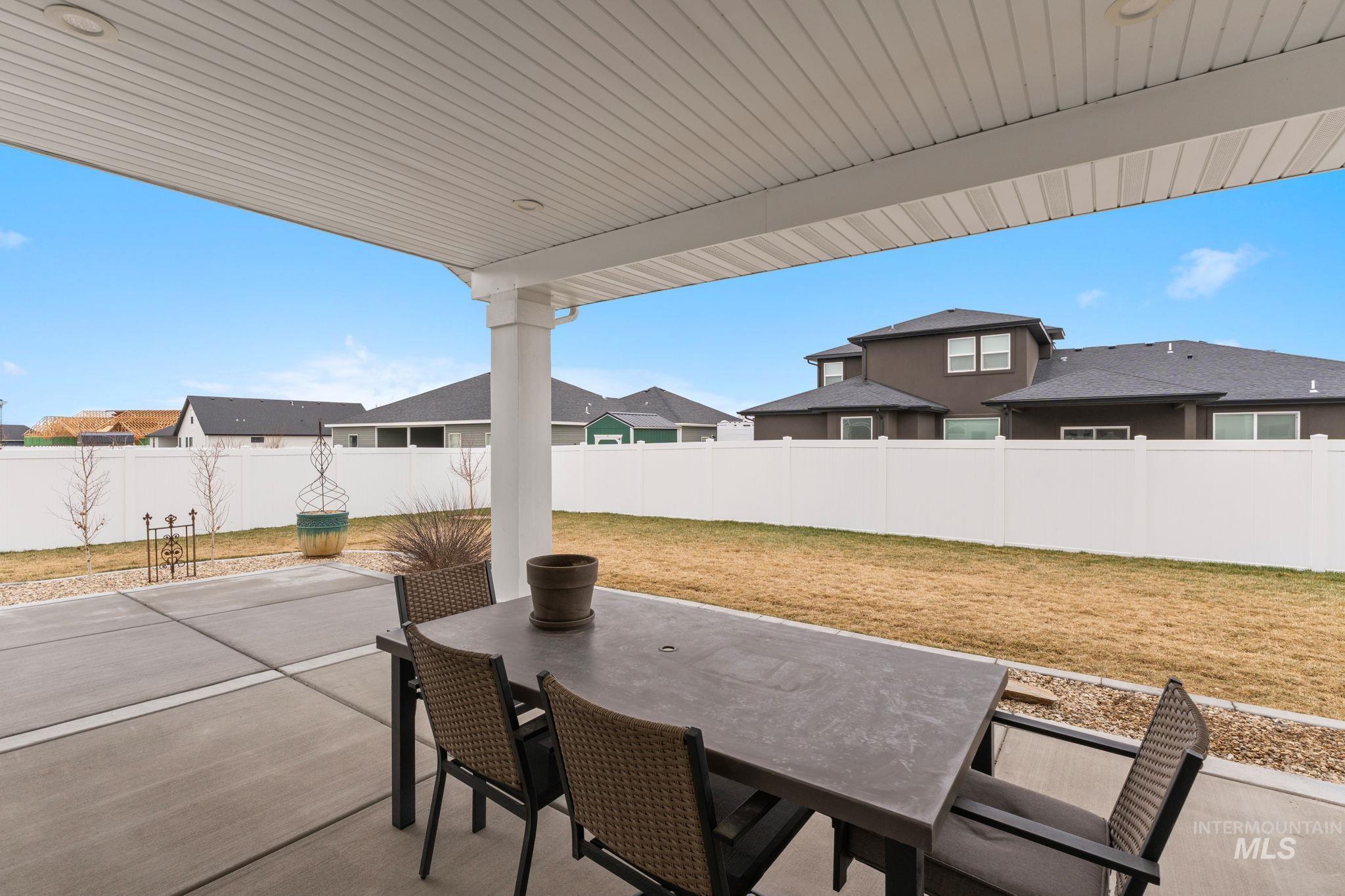 642 Clear Springs St, Burley, Idaho 83318, 4 Bedrooms, 2 Bathrooms, Residential For Sale, Price $595,900, 98976572