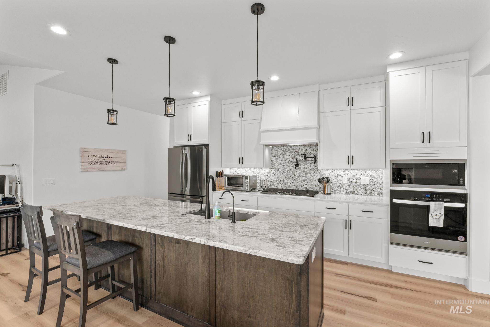 642 Clear Springs St, Burley, Idaho 83318, 4 Bedrooms, 2 Bathrooms, Residential For Sale, Price $599,900,MLS 98976572