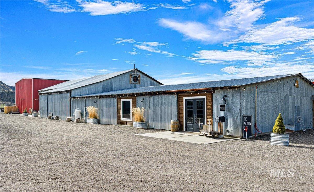 2731 Cherry Ln, Emmett, Idaho 83617, Business/Commercial For Sale, Price $3,000,000, 98976578