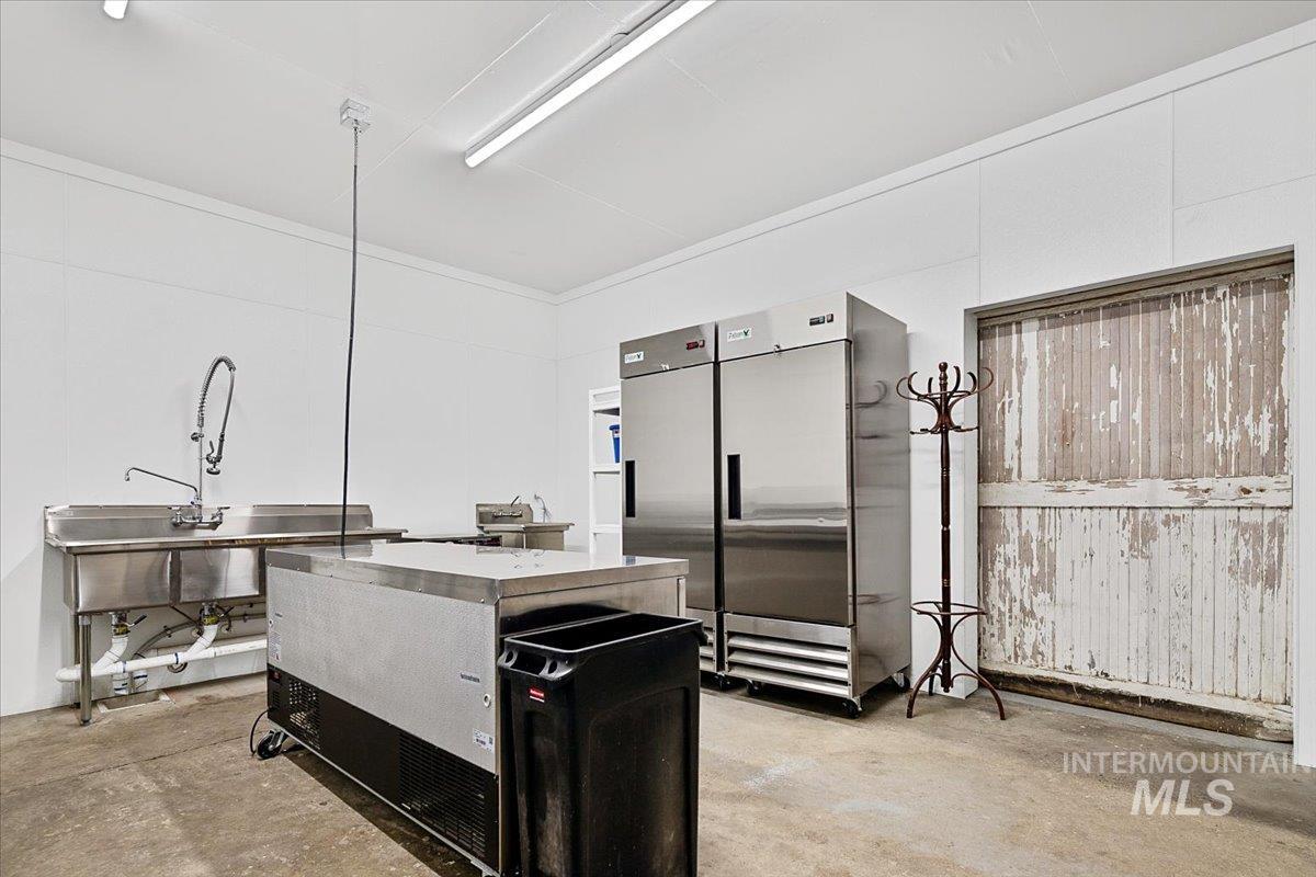 2731 Cherry Ln, Emmett, Idaho 83617, Business/Commercial For Sale, Price $3,000,000, 98976578