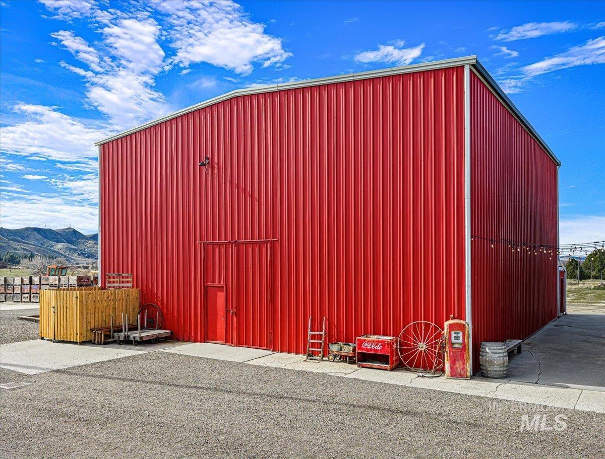 2731 Cherry Ln, Emmett, Idaho 83617, Business/Commercial For Sale, Price $3,000,000,MLS 98976578