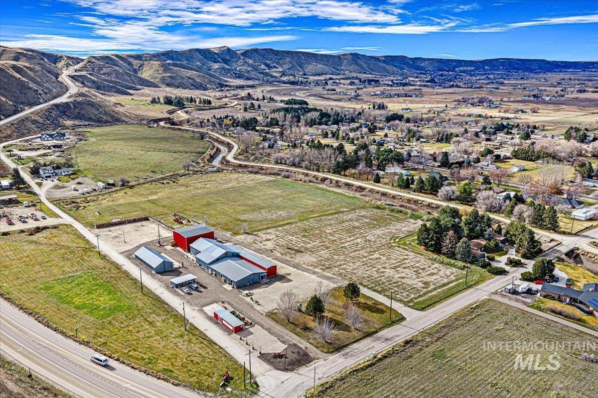 2731 Cherry Ln, Emmett, Idaho 83617, Business/Commercial For Sale, Price $3,000,000,MLS 98976578