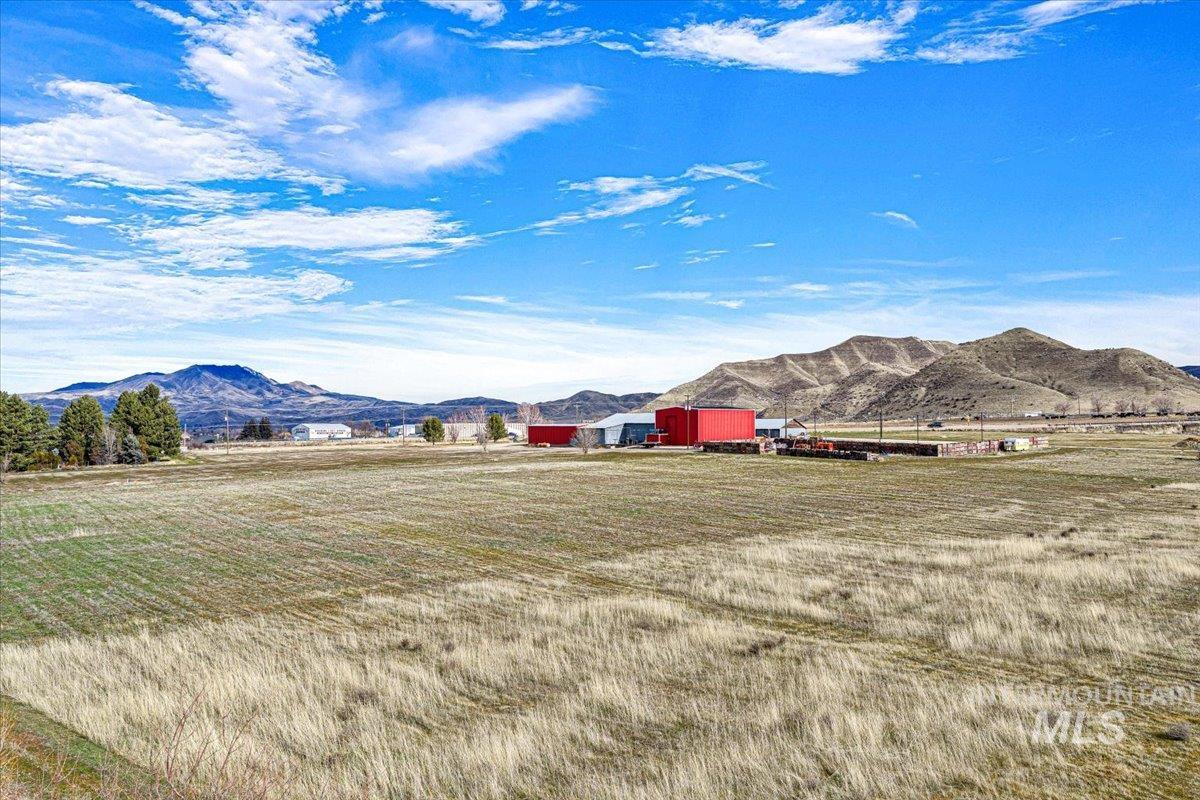 2731 Cherry Ln, Emmett, Idaho 83617, Business/Commercial For Sale, Price $3,000,000,MLS 98976578