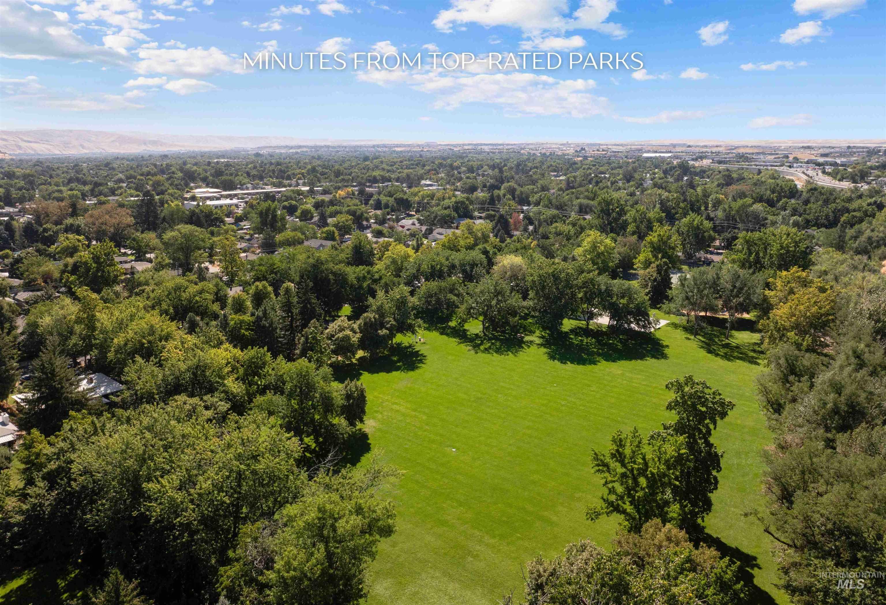 5231 W Morris Hill Rd, Boise, Idaho 83706, 3 Bedrooms, 2.5 Bathrooms, Residential For Sale, Price $425,000, 98976579