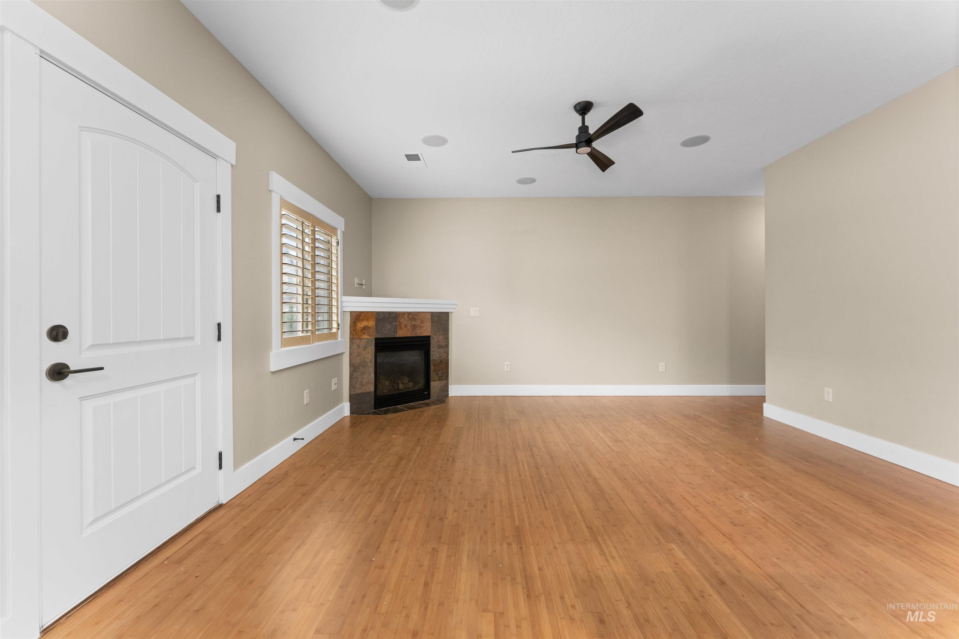 5231 W Morris Hill Rd, Boise, Idaho 83706, 3 Bedrooms, 2.5 Bathrooms, Residential For Sale, Price $425,000, 98976579