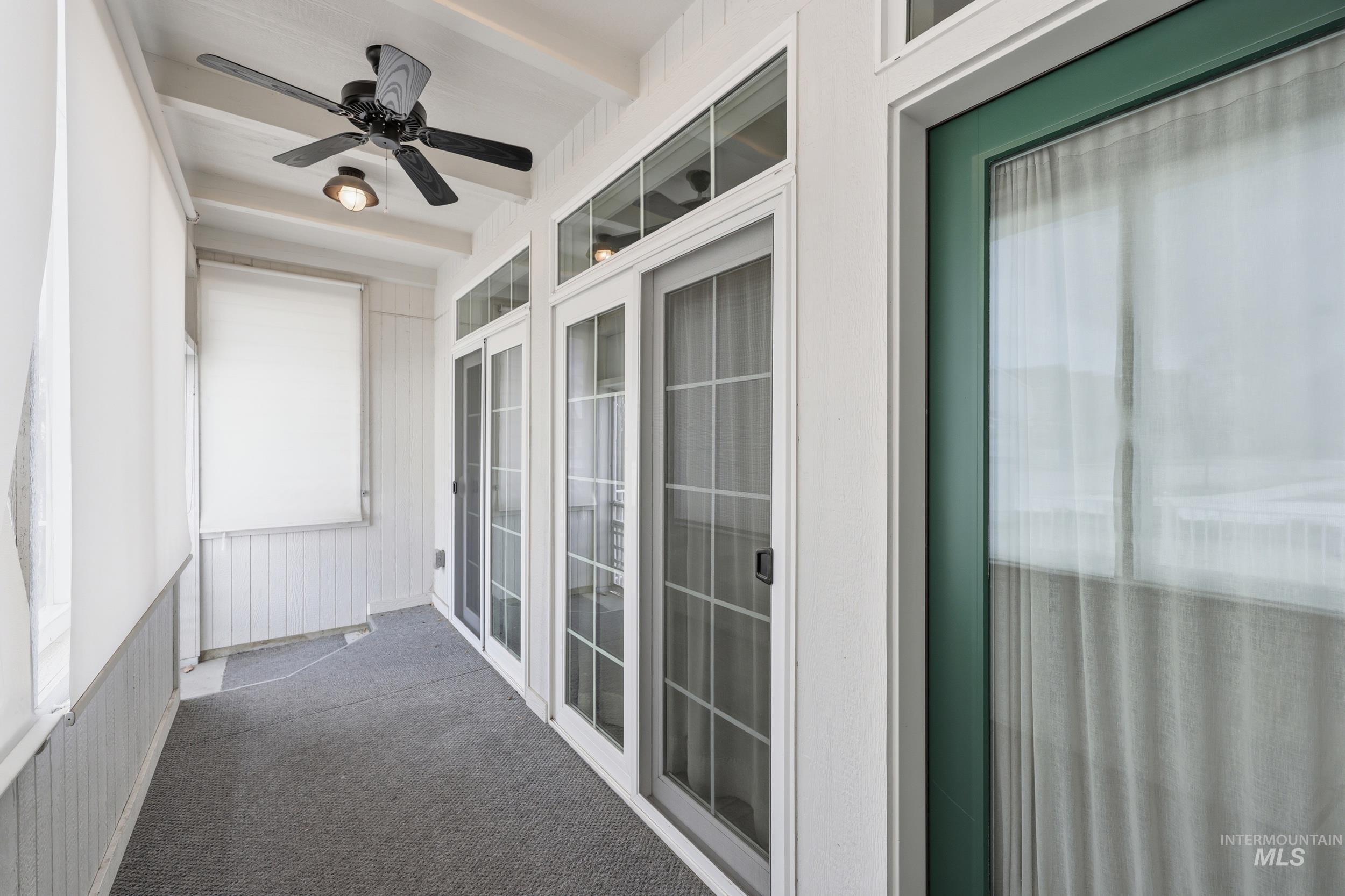 127 Mathie, Eagle, Idaho 83616, 3 Bedrooms, 3.5 Bathrooms, Residential For Sale, Price $549,500,MLS 98976582