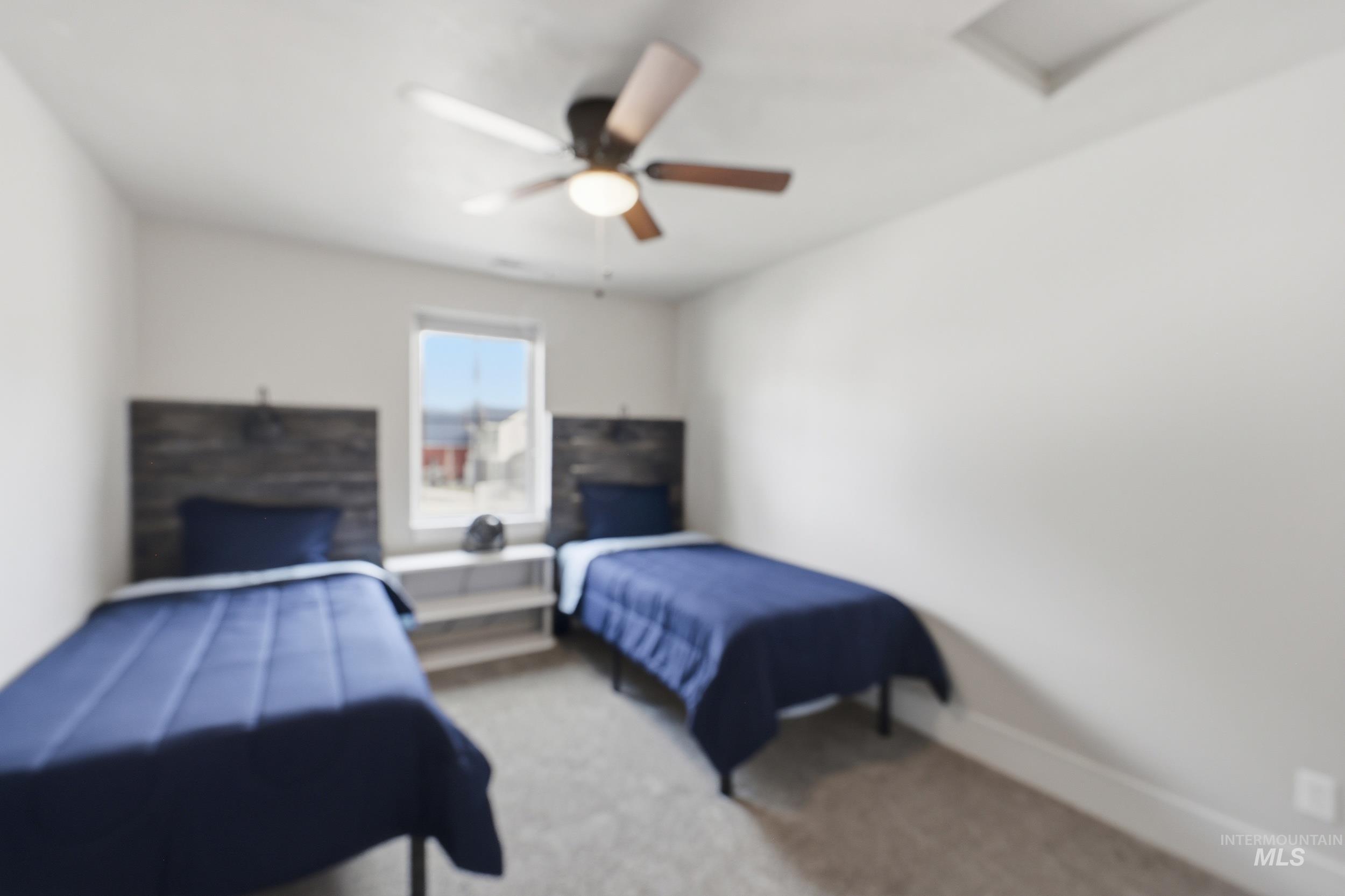 127 Mathie, Eagle, Idaho 83616, 3 Bedrooms, 3.5 Bathrooms, Residential For Sale, Price $549,500,MLS 98976582